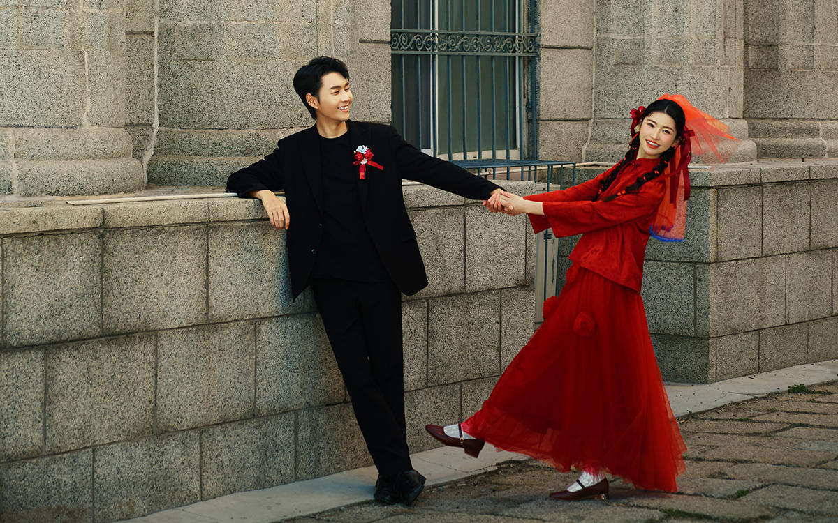 大结局是HE❤巨好看的新中式街拍婚纱照
