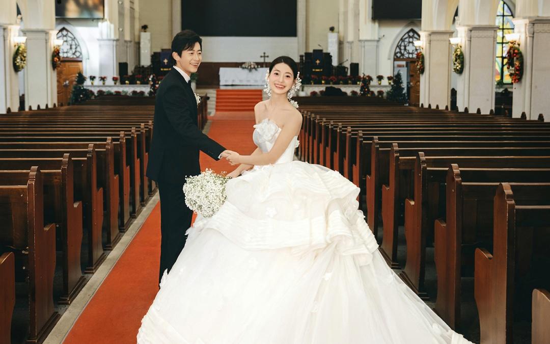 疯狂安利‼️拍到了无法复刻的仪式感婚纱照