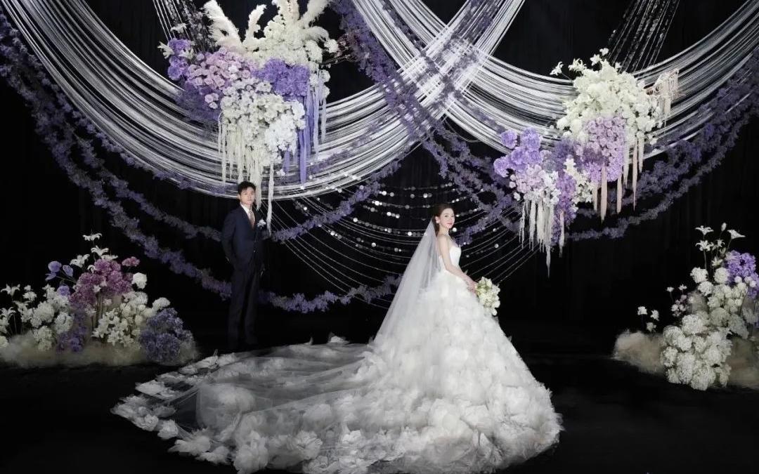 清新撞色氛围感室内婚礼