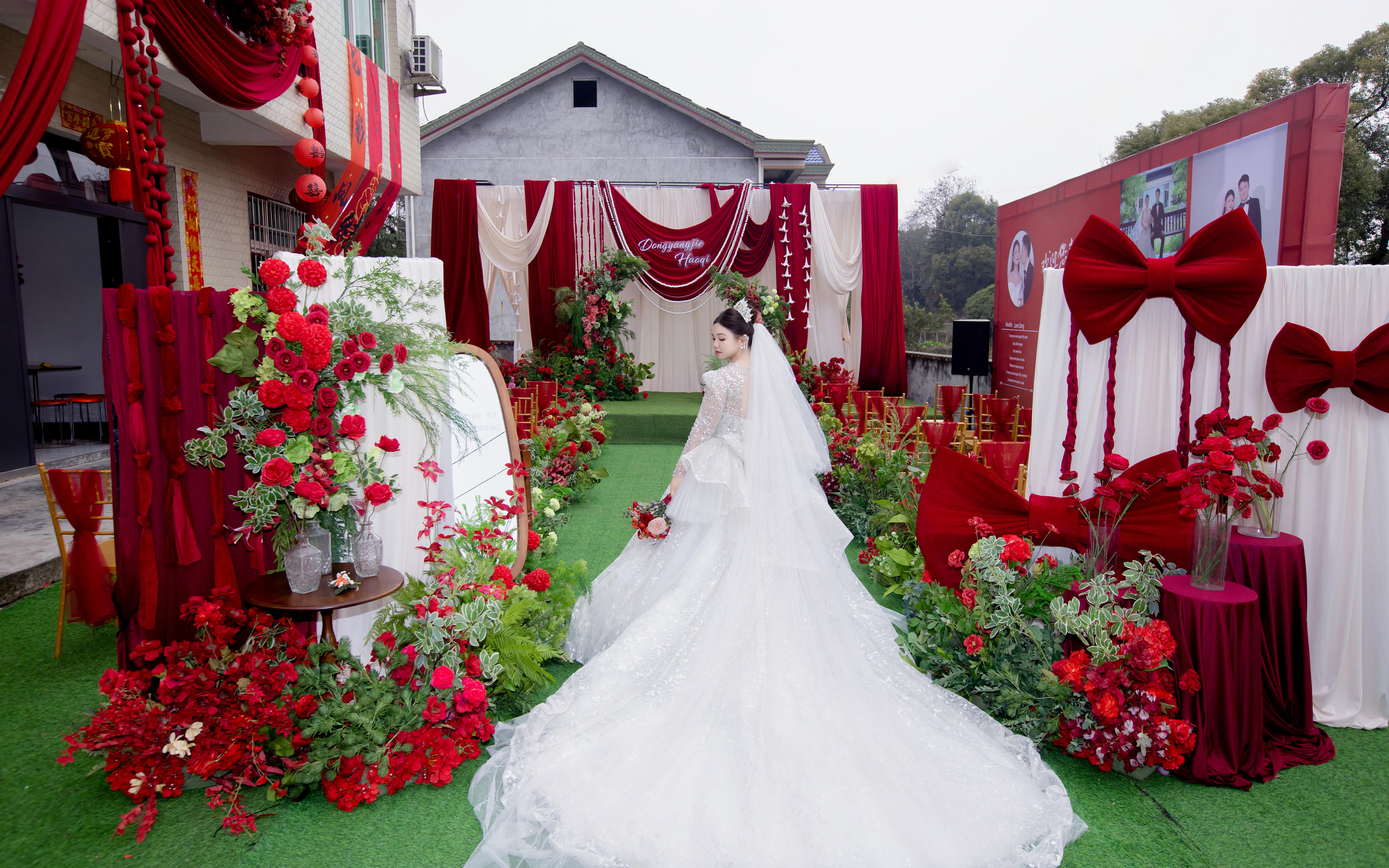 韩式简约中式红调混搭风格