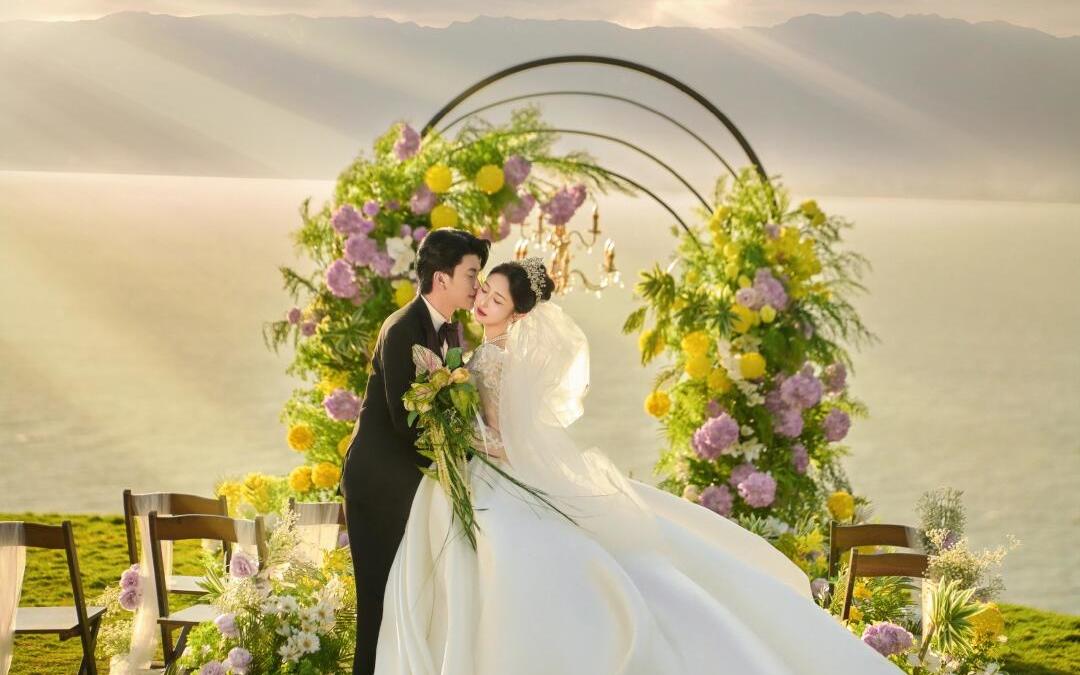 大理婚纱照 山海童话唯美浪漫婚纱照风格推荐
