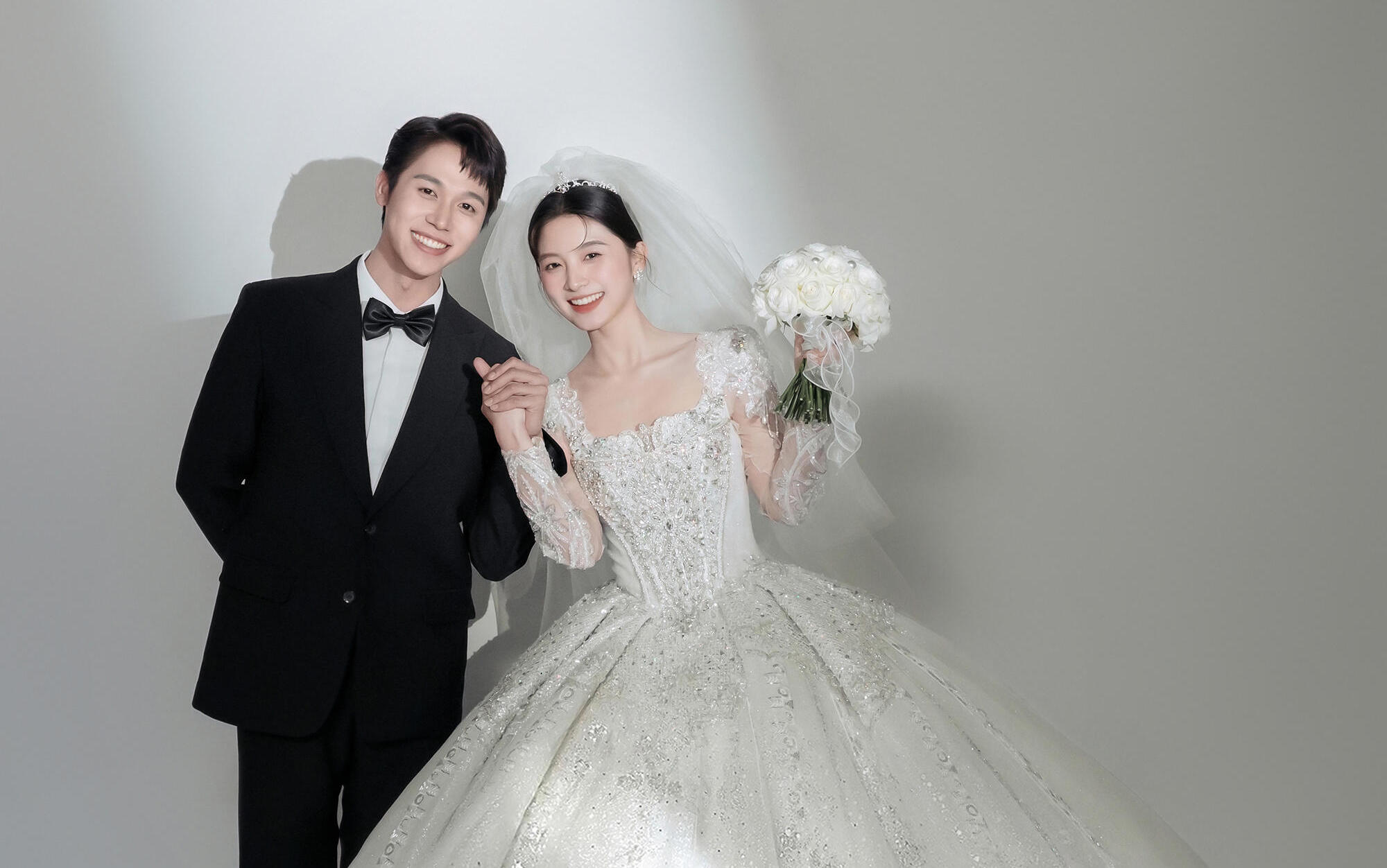 【一眼淪陷的光影主紗婚紗照】