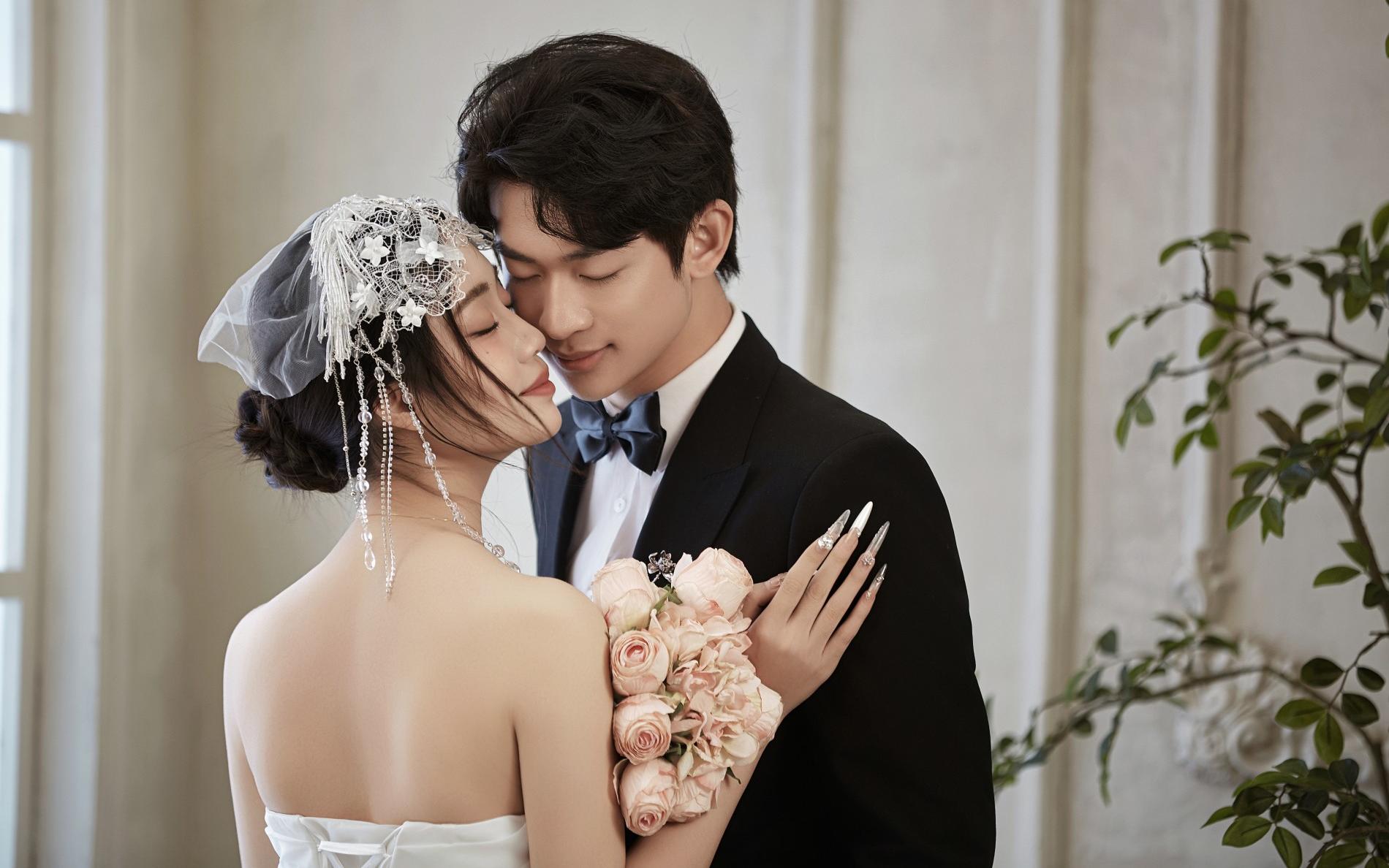 💒不要复杂要永恒｜韩剧女主同款极简主纱婚纱照