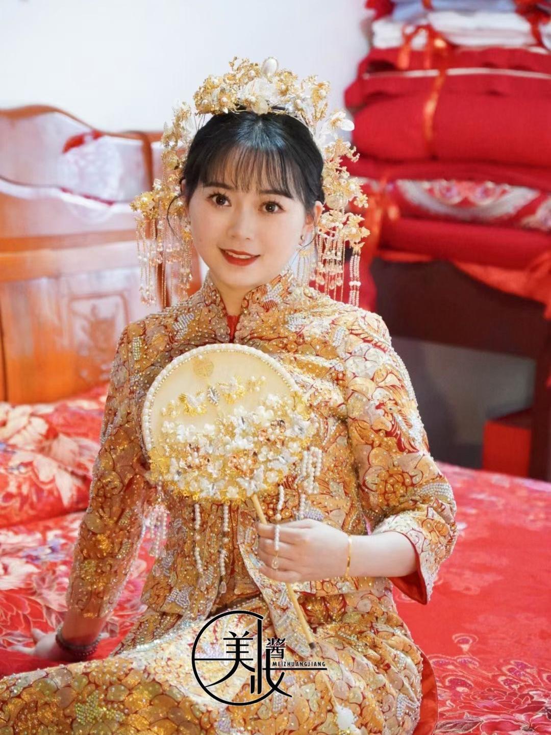 2699元全天跟妆