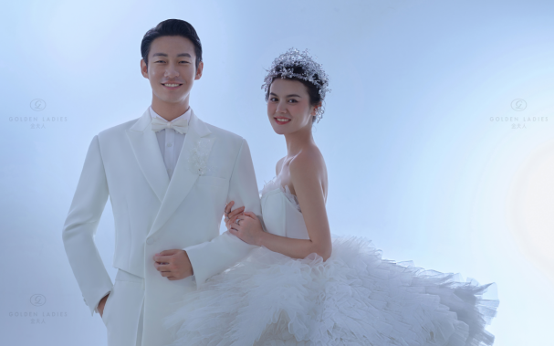 心动浪漫 极简婚纱照