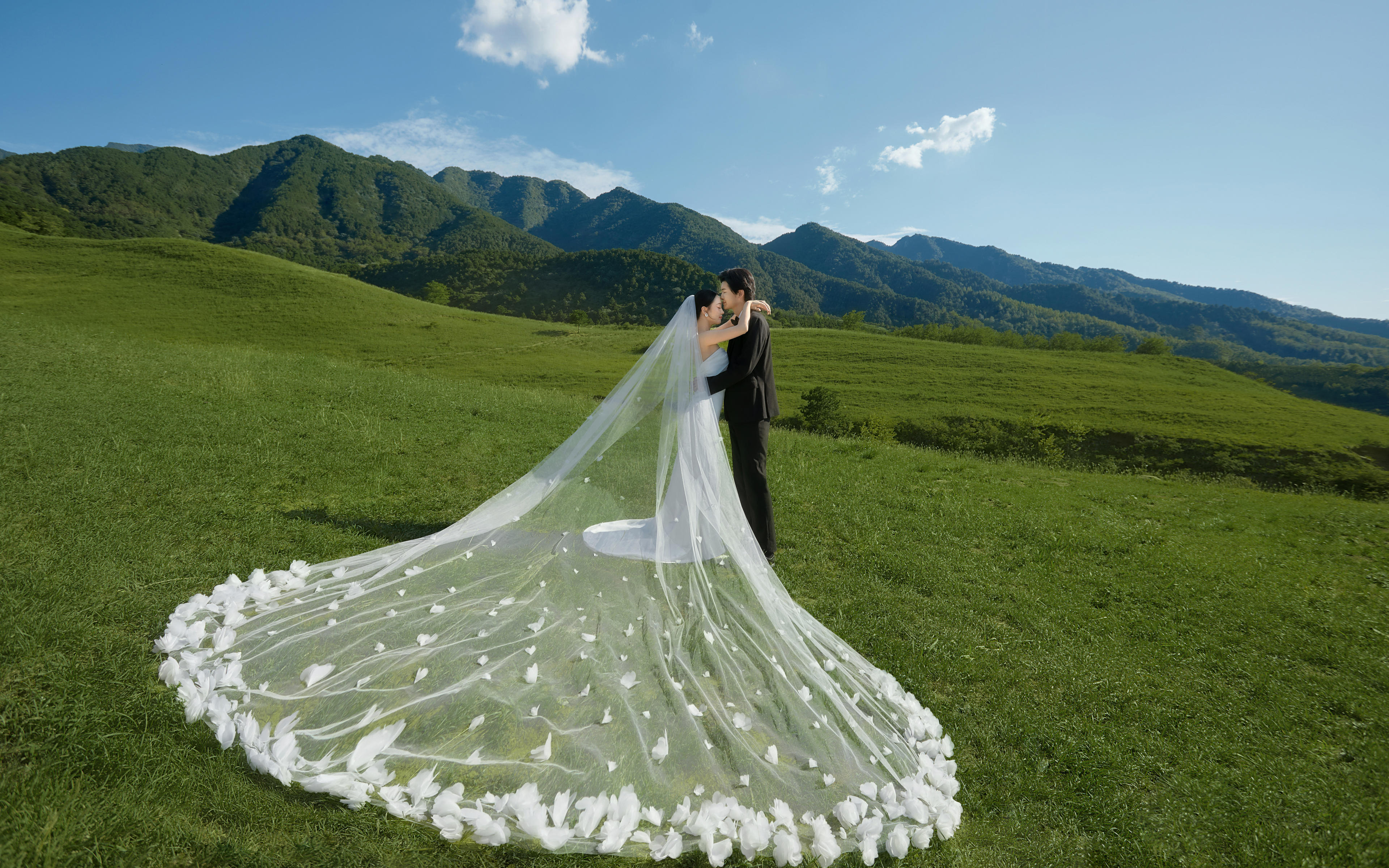 美遇婚纱摄影-山顶纪实