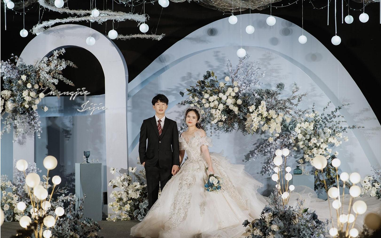 美娅婚礼 | 梦幻星空蓝色婚礼 精致高级感