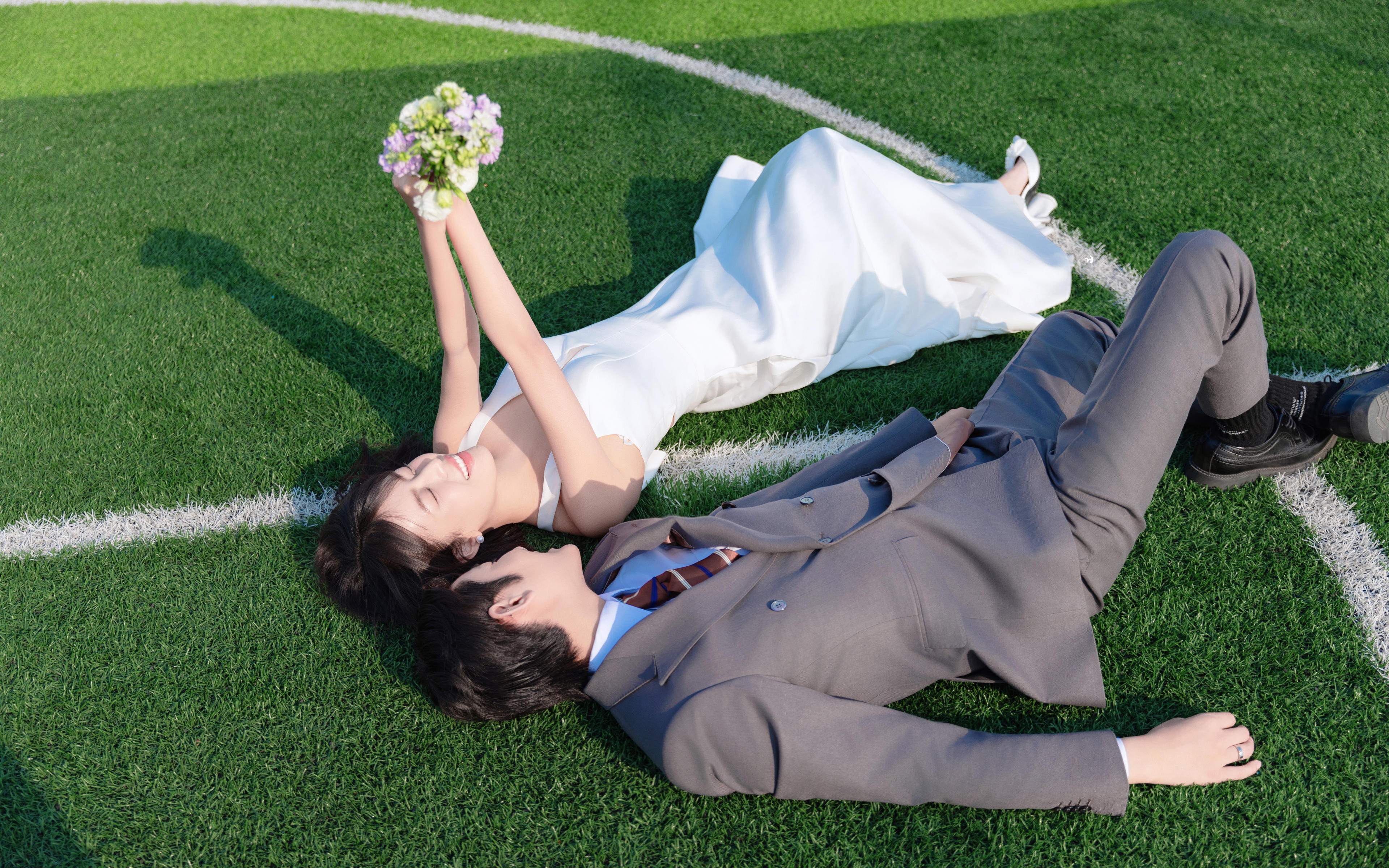 🎹氛围感拉满的纪实风婚纱照