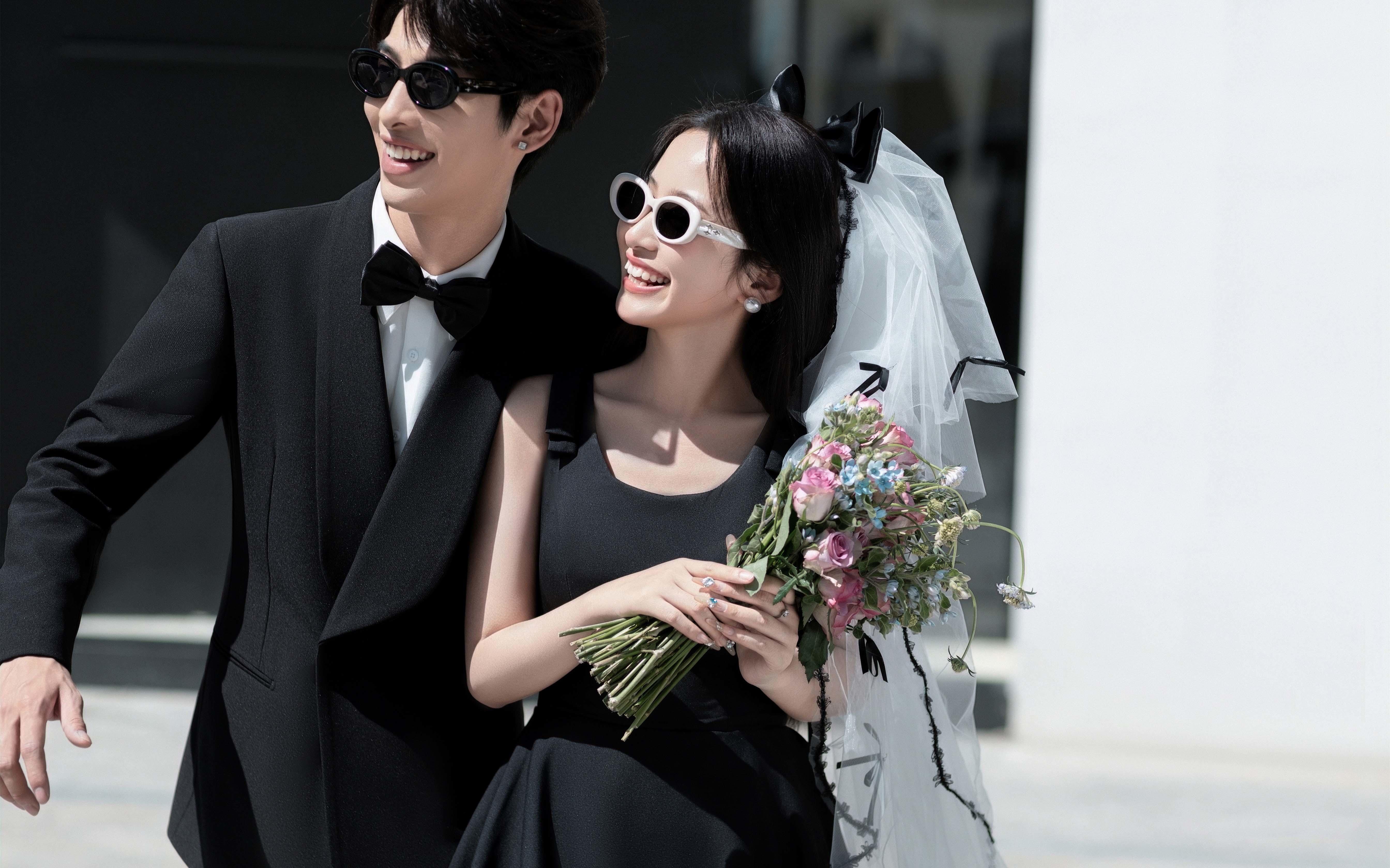 为爱奔赴&甜酷街拍婚纱照心动数百次