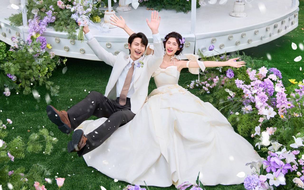 又被夸了??在西安拍的童話風(fēng)婚紗照也太浪漫了