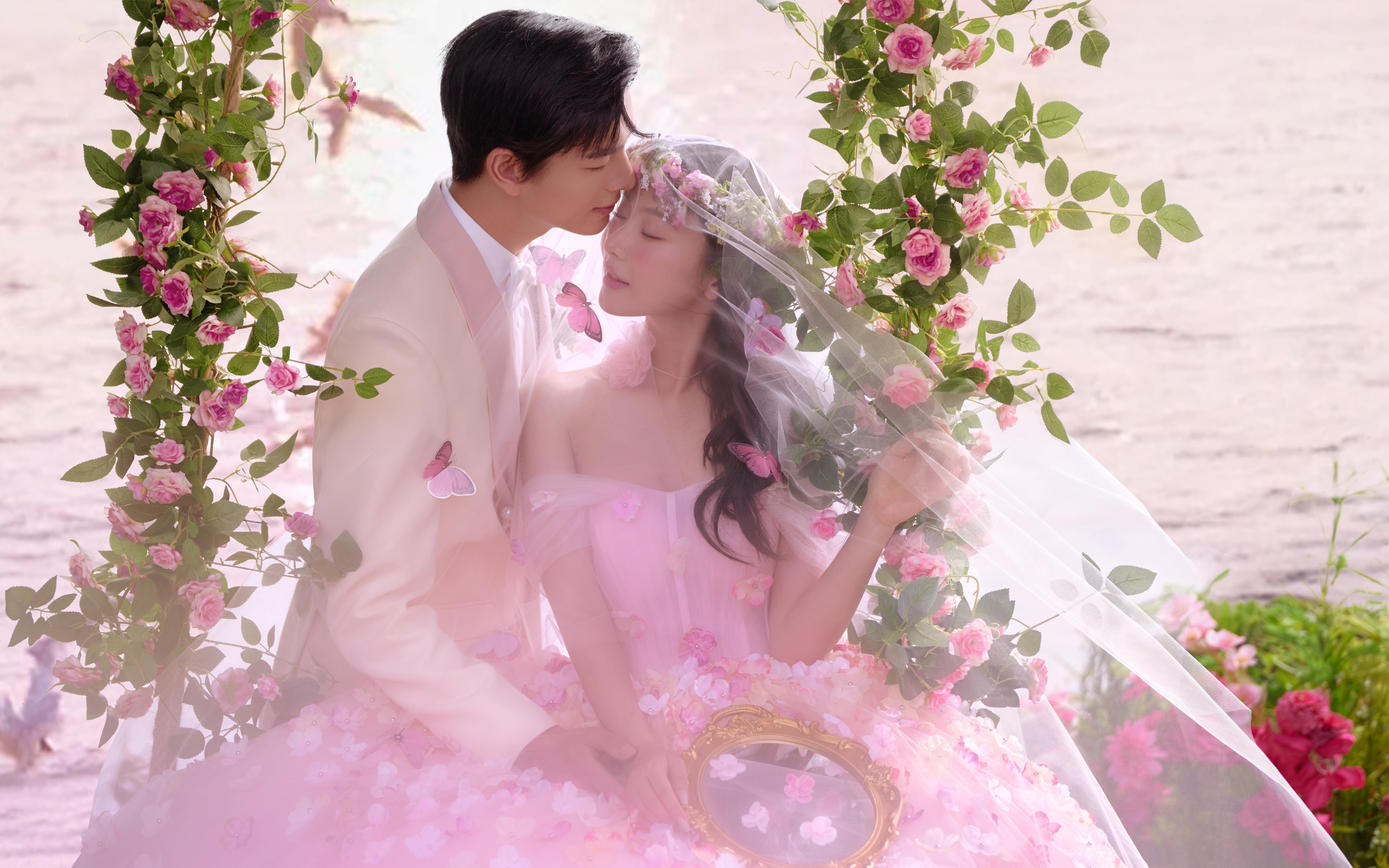 《芊嶼芊尋》仙女感湖畔夕陽(yáng)氛圍感婚紗照