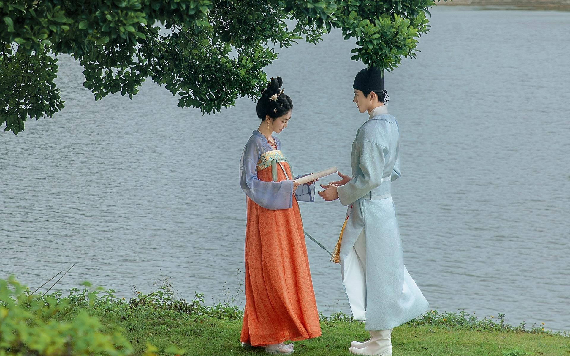 【佳偶天成】唐風(fēng)漢服婚紗照真的太乖了