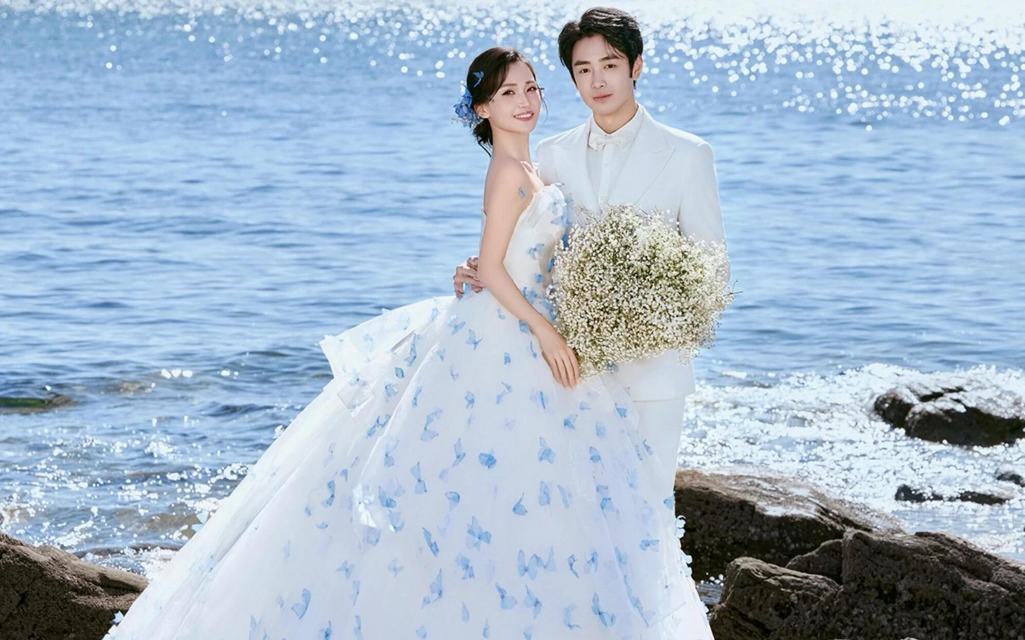 【拍到了波光粼粼電影感海景婚紗照】