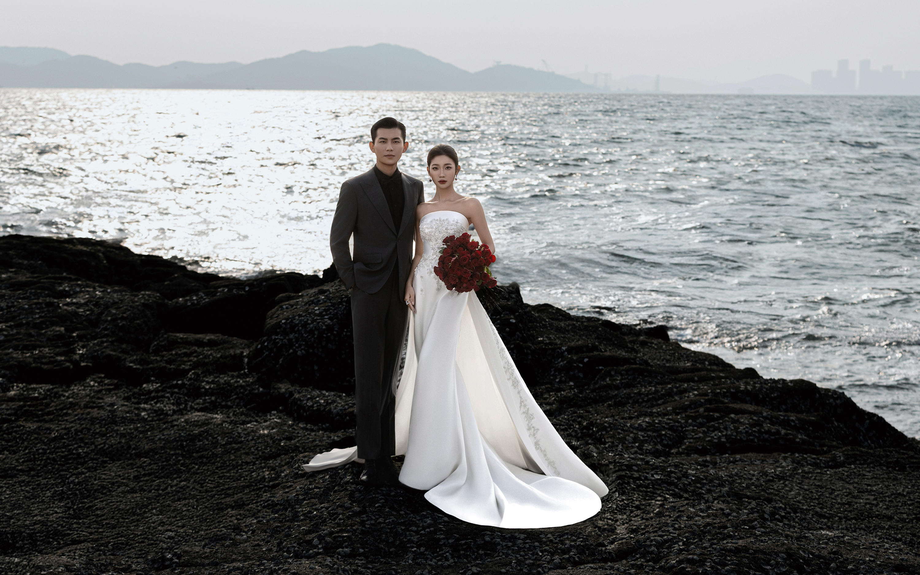 去海边拍婚纱照，追寻梦中的仪式感~