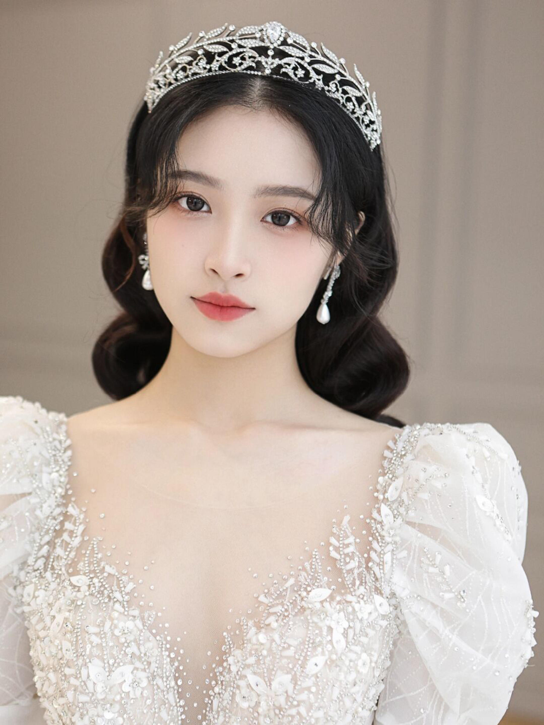1800跟妆师+秀和+礼服+婚纱+伴娘服+伴郎服