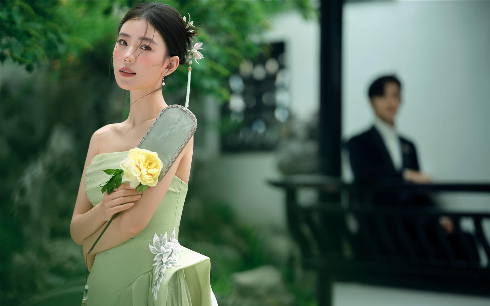 💚一抹江南绿，美到心坎里的新中式婚纱照！✨