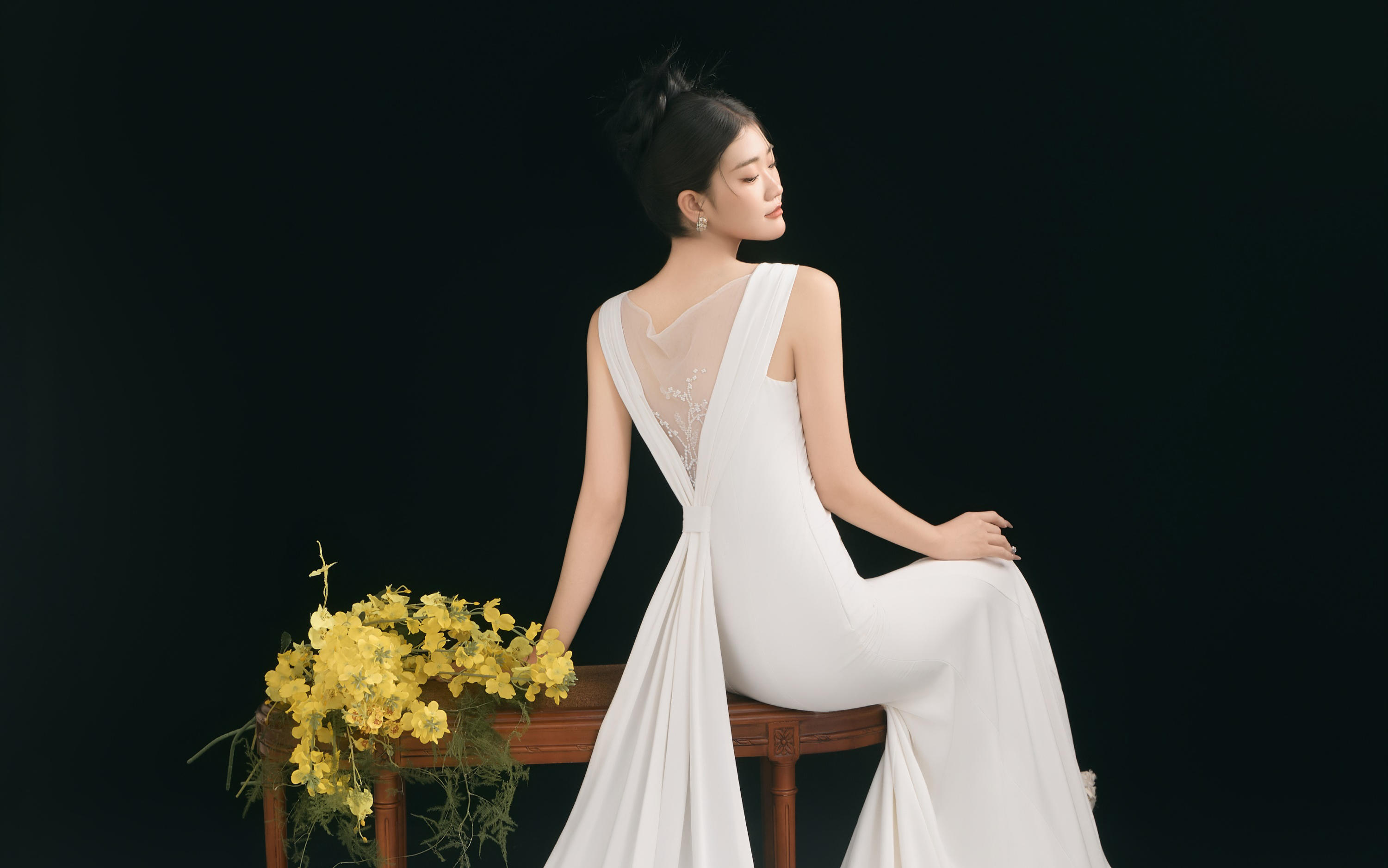 【壹家摄影】火爆朋友圈的新中式极简婚纱照~