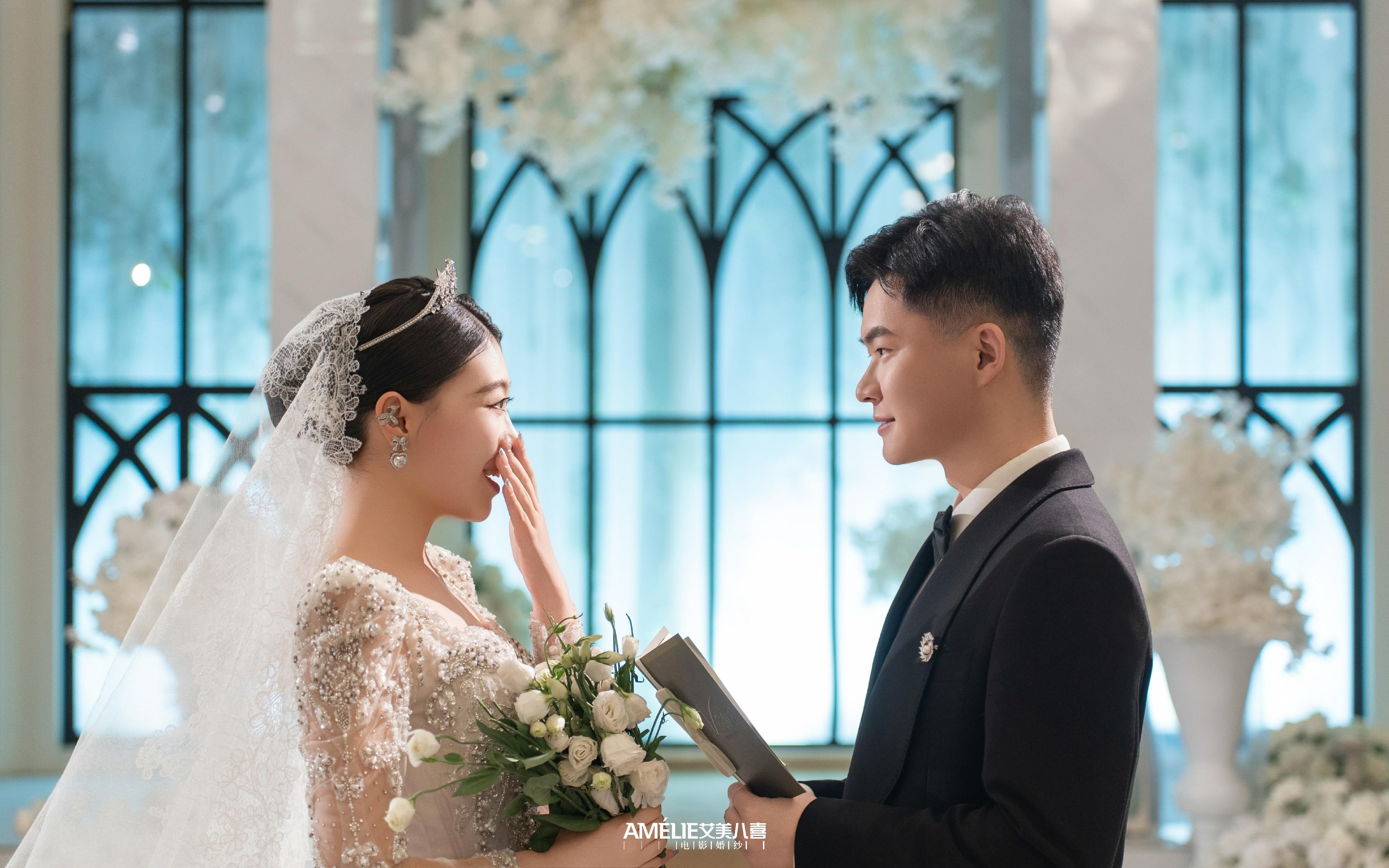 白紗甜蜜婚照！氛圍感絕絕子??