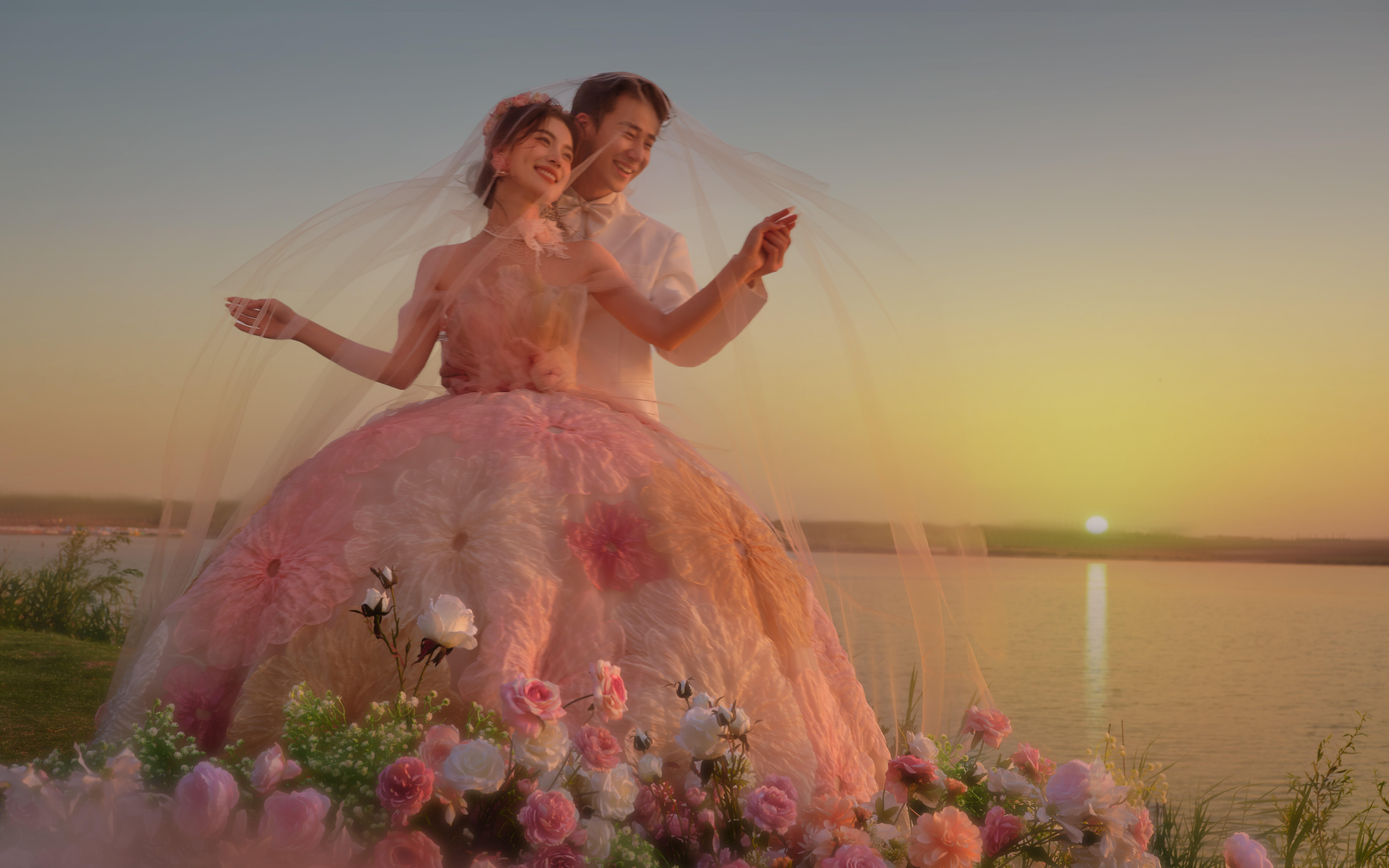醉美的夕陽(yáng)婚紗照??屬于我的夢(mèng)中情照