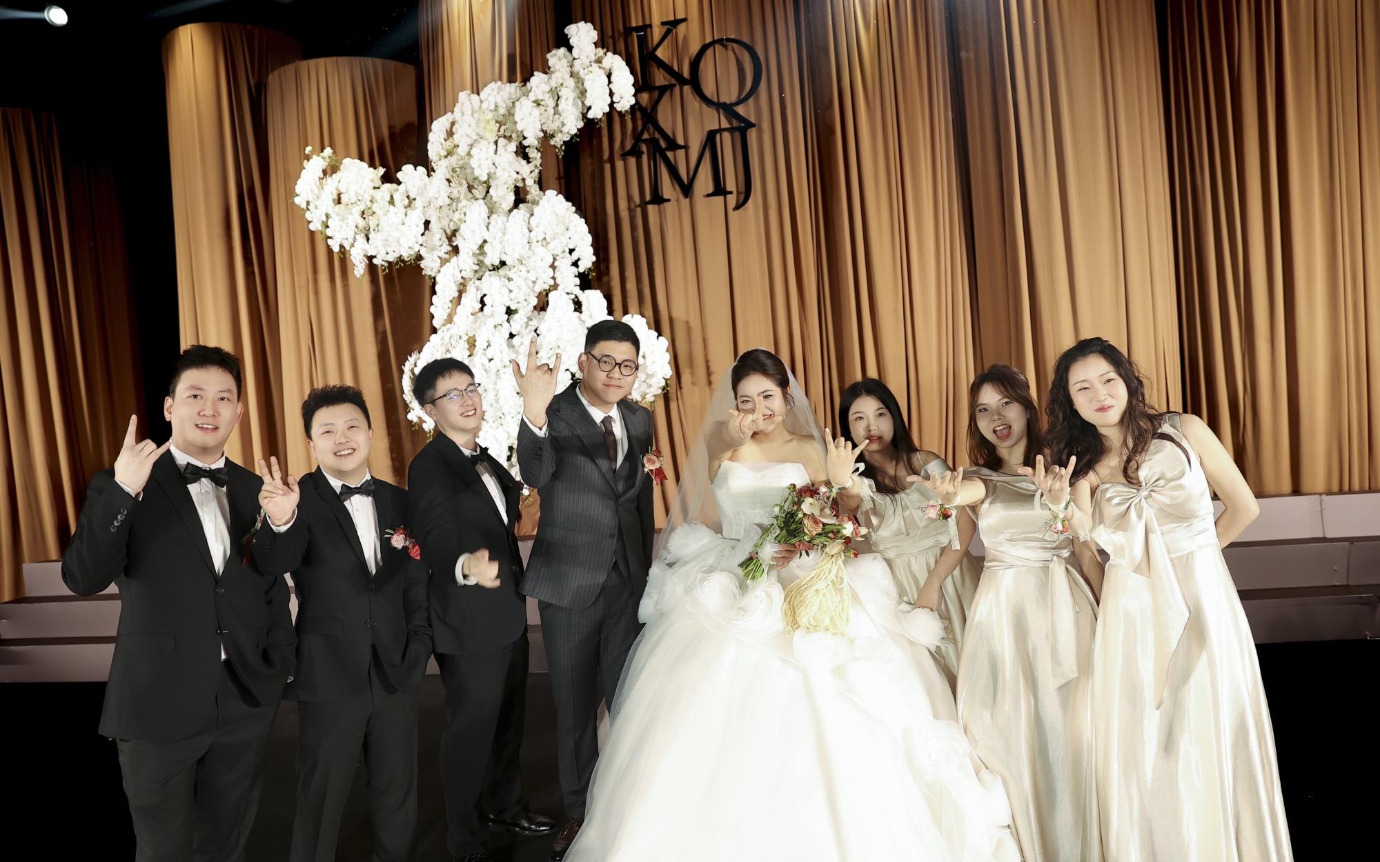 咖啡色的温柔碰撞婚礼