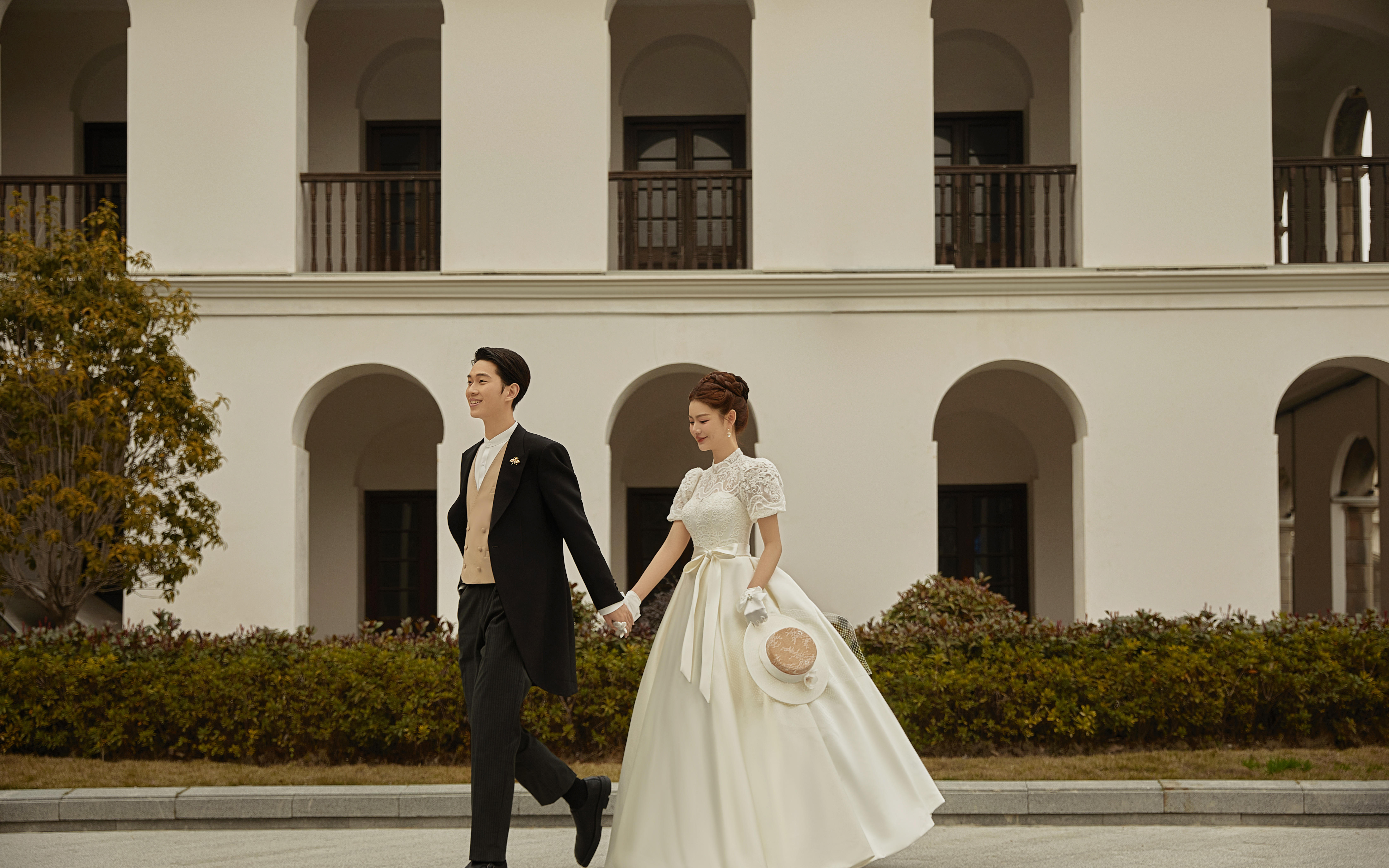 歐式建筑婚拍，奢美大氣格調(diào)拉滿，愛意盡顯高級感