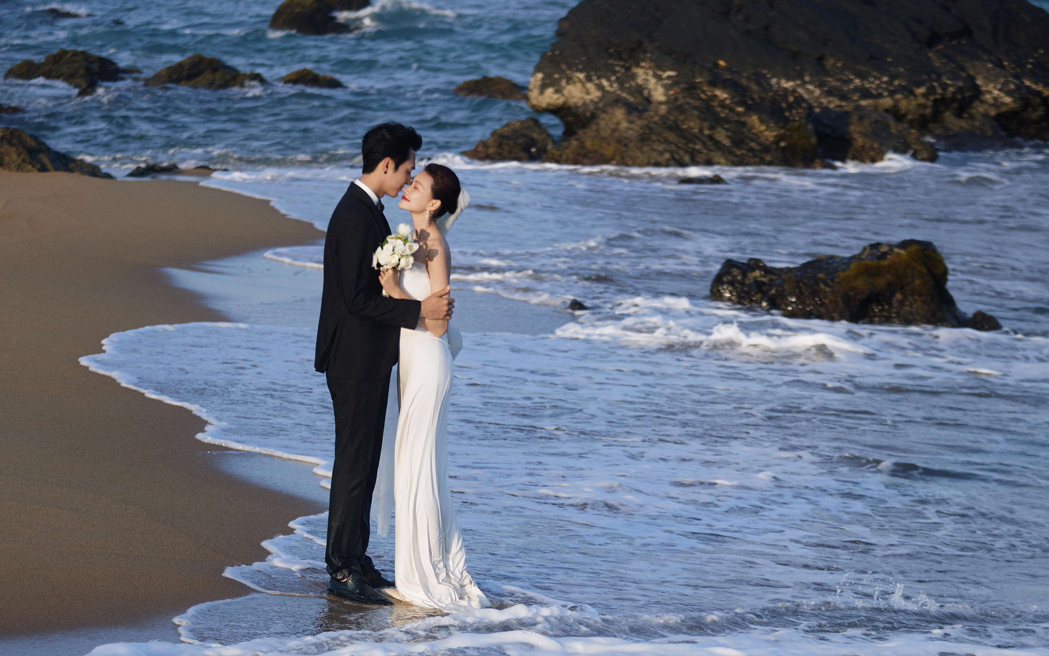 三亞被問爆的海景婚紗照！還以為去了濟(jì)州島