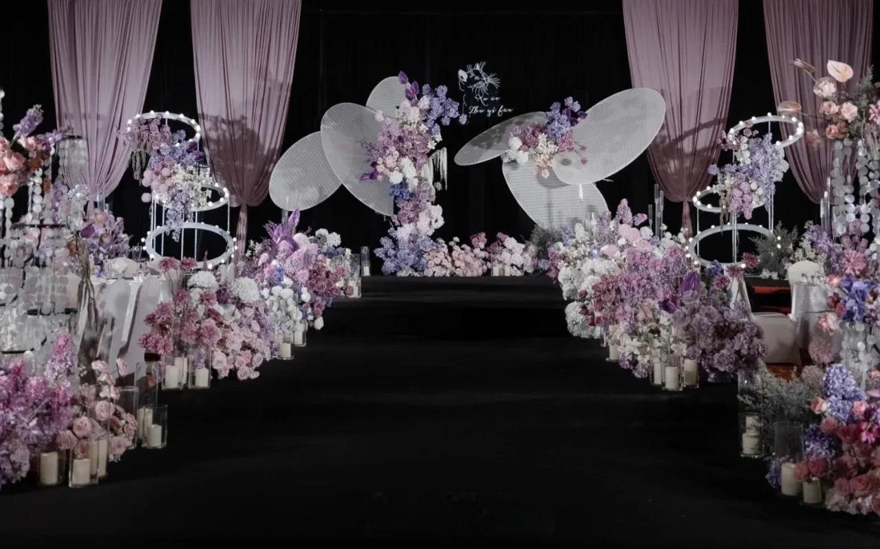 紫色小众精致婚礼