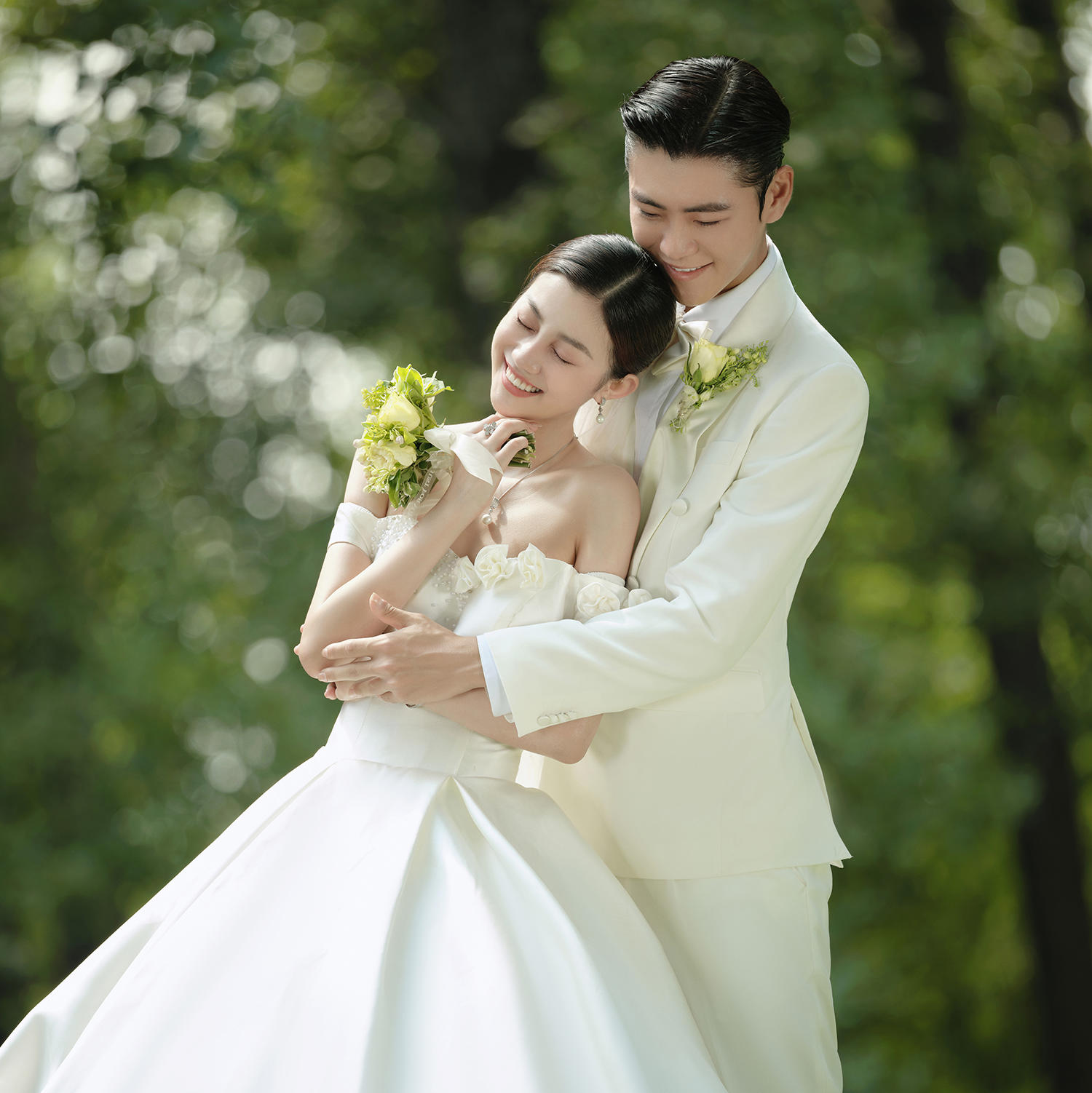 无法拒绝的法式森系婚纱照，让人上头的心动