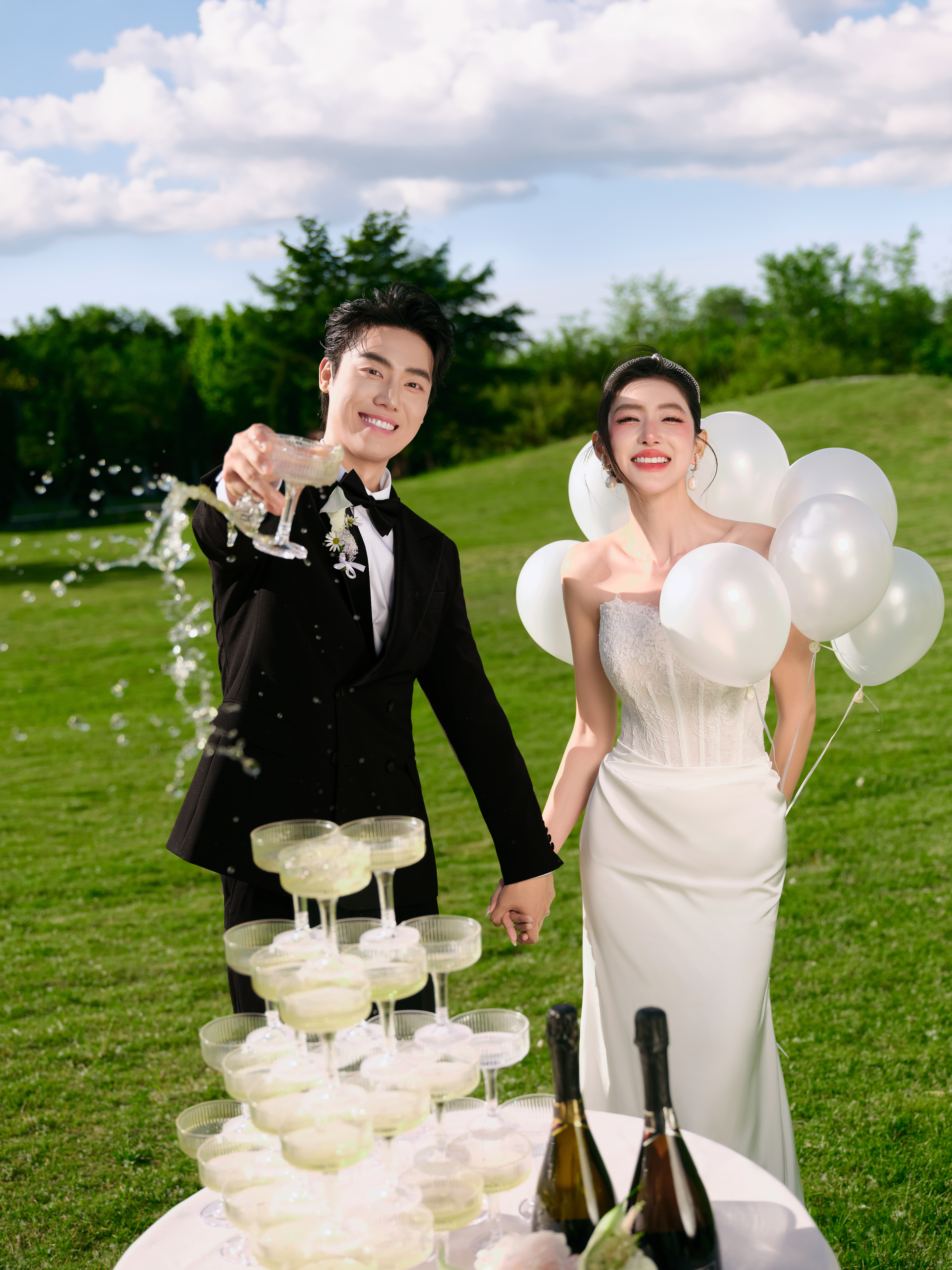 拍婚纱照当然要拍有生命力的婚纱照呀！