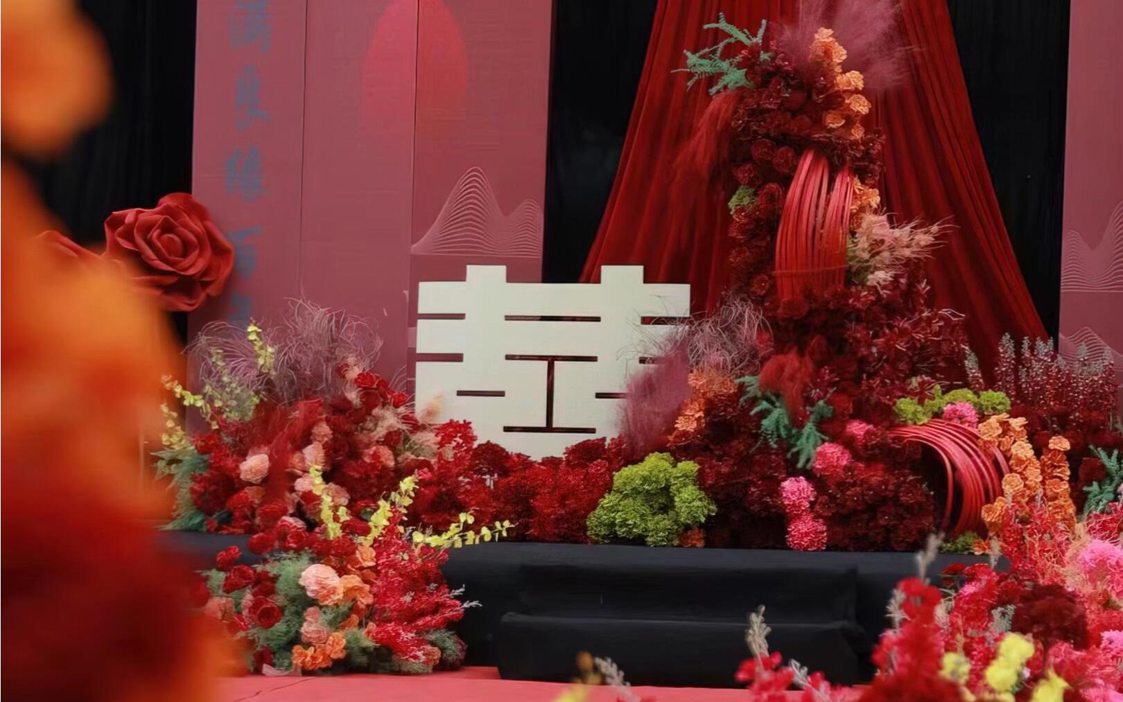 【红妆】一场超有烟火气的婚宴｜农村婚礼布置推荐