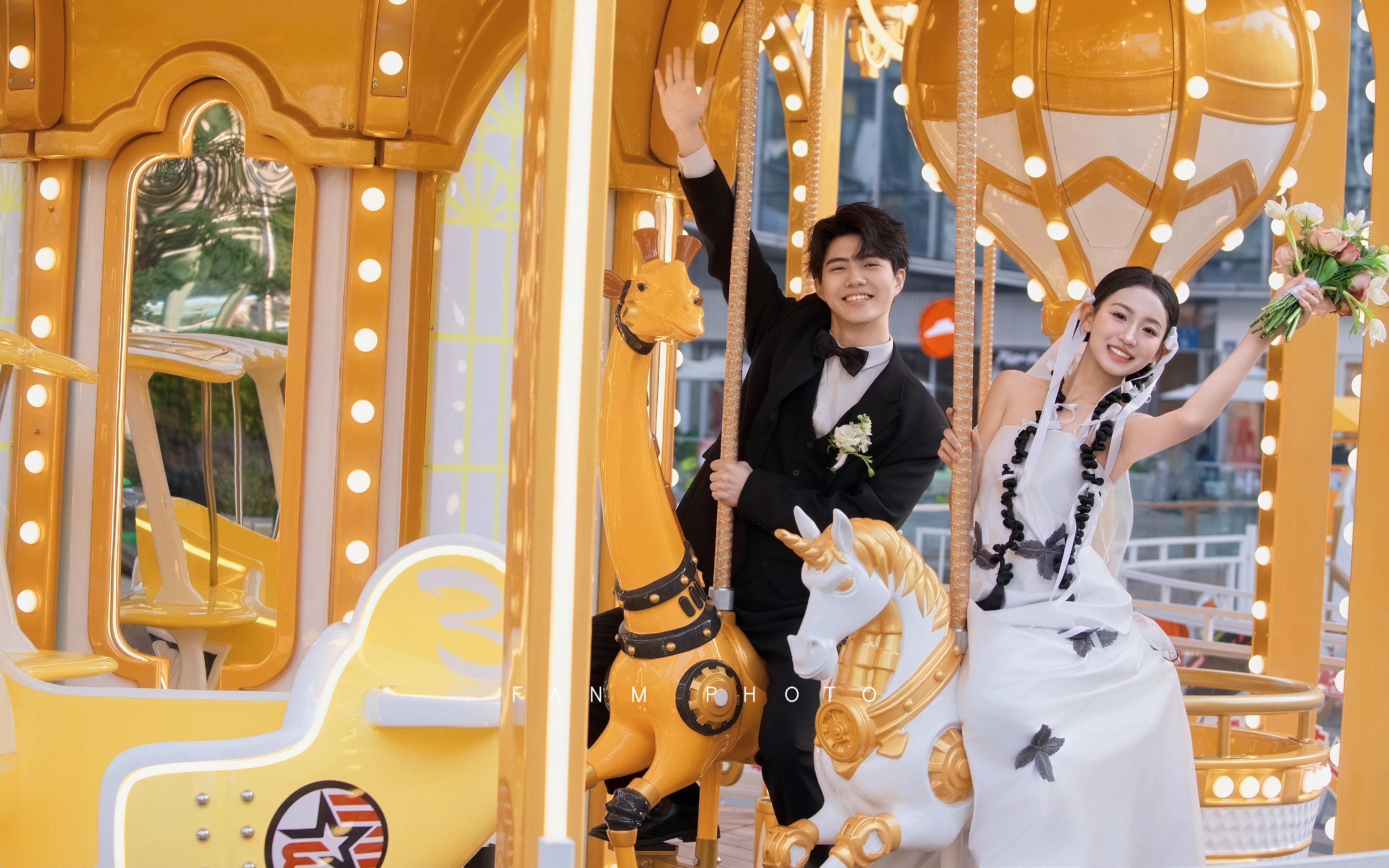 梵梦®原创｜旋转木马前，把爱情转成童话