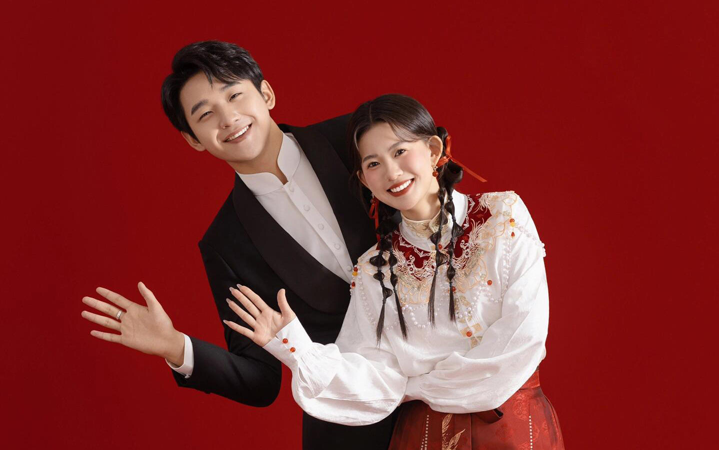 【馬面裙新中式喜嫁婚紗照才是室內(nèi)王炸?】