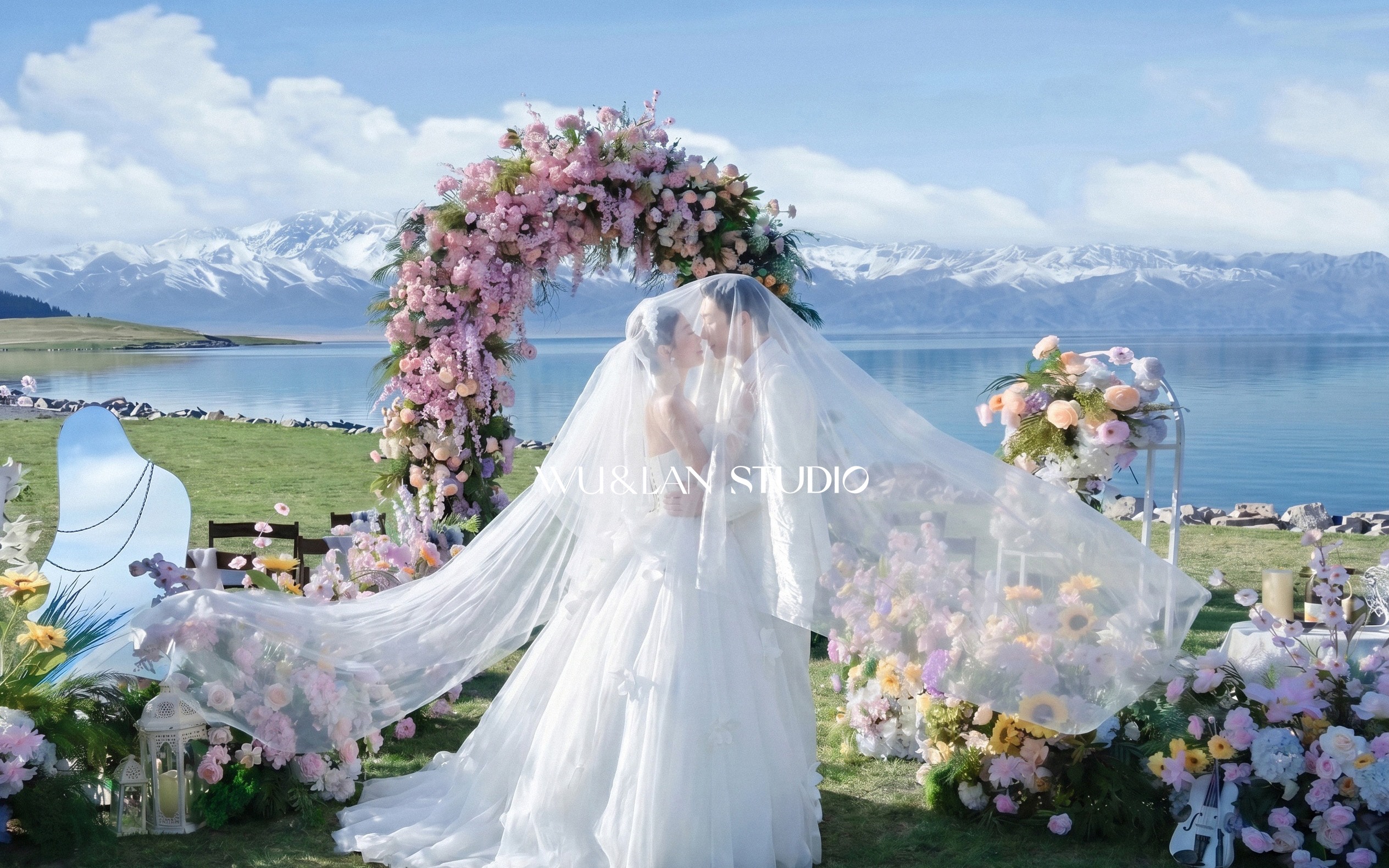 户外仪式感婚照｜繁花白纱演绎温柔爱意