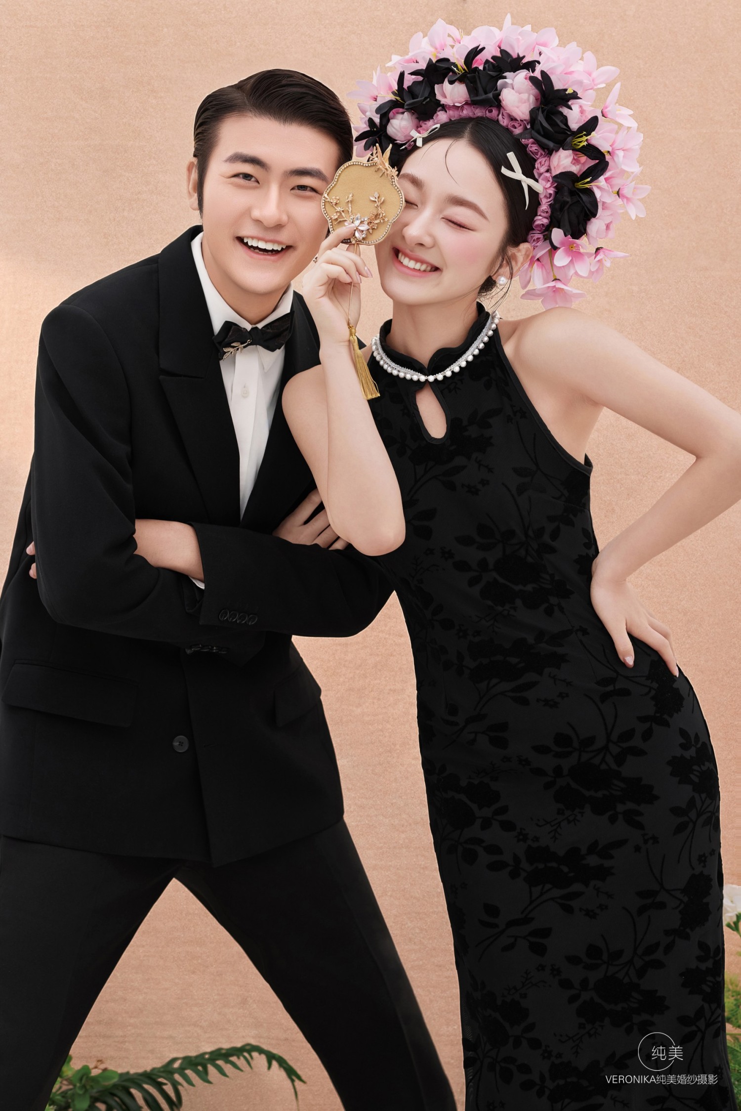 纯美婚纱热款2999元<兰羽>
