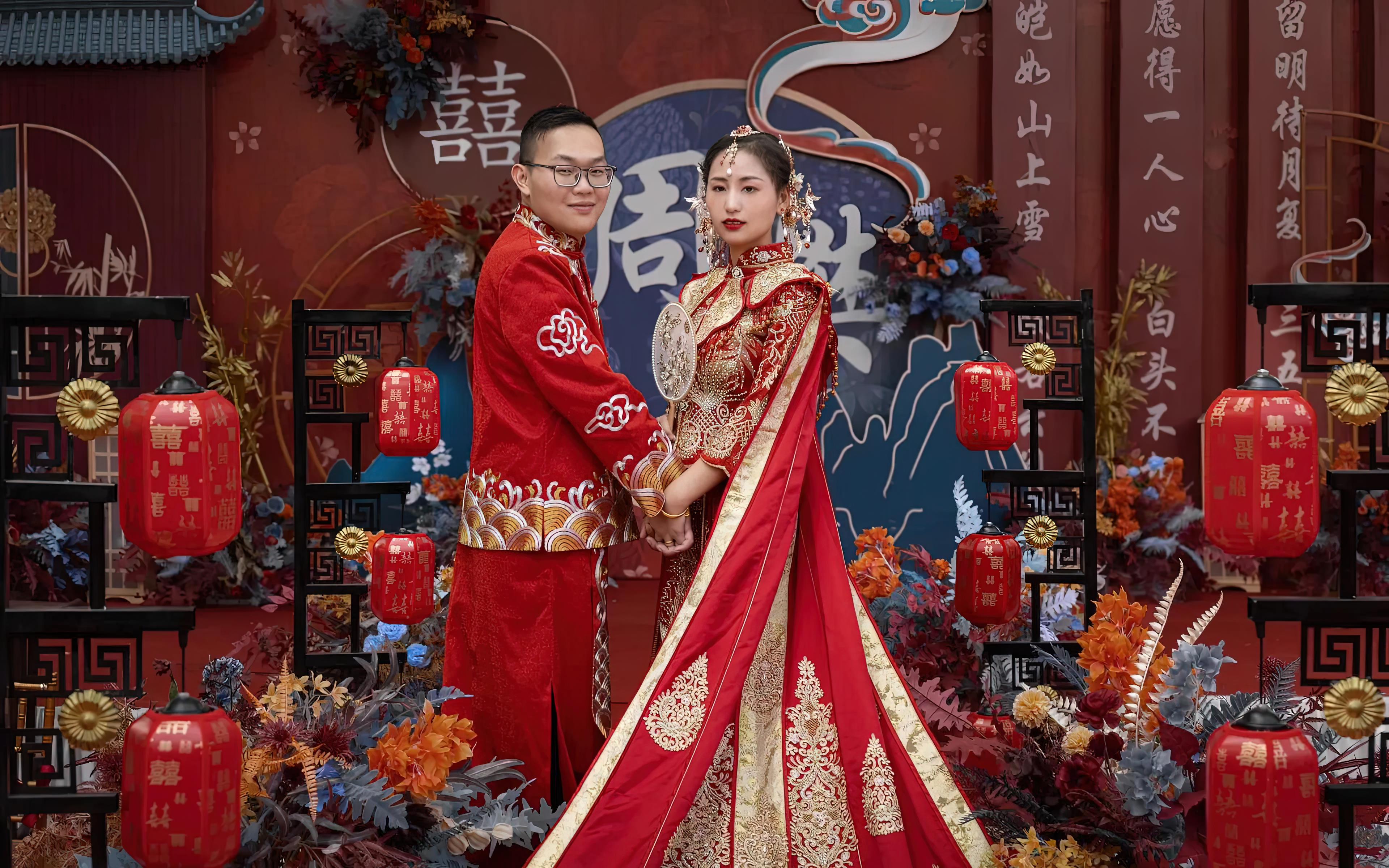 蜜悦­­­­WEDDING ｜ 凤冠霞帔