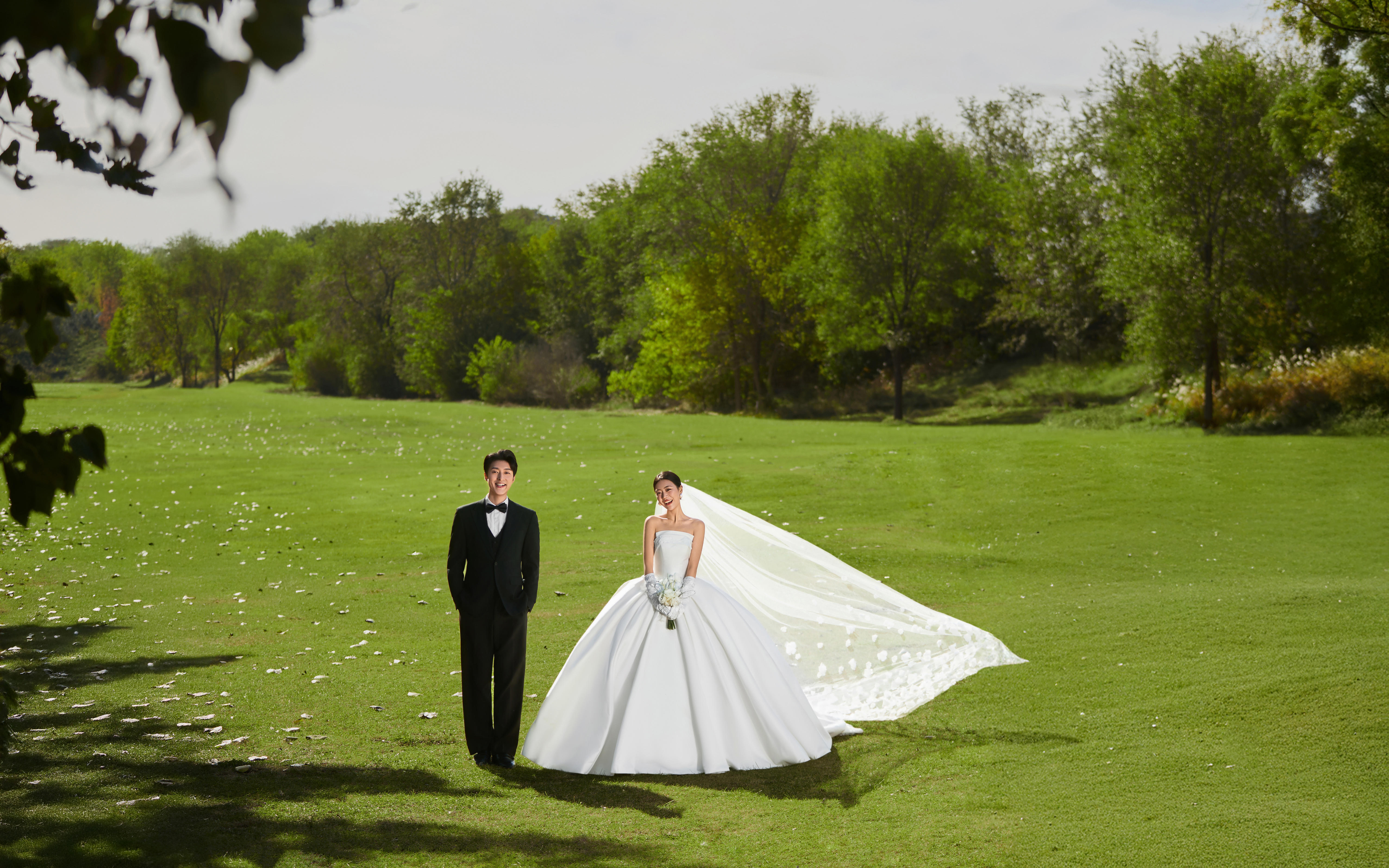 高尔夫婚纱照/绿意诗篇 就在脚下