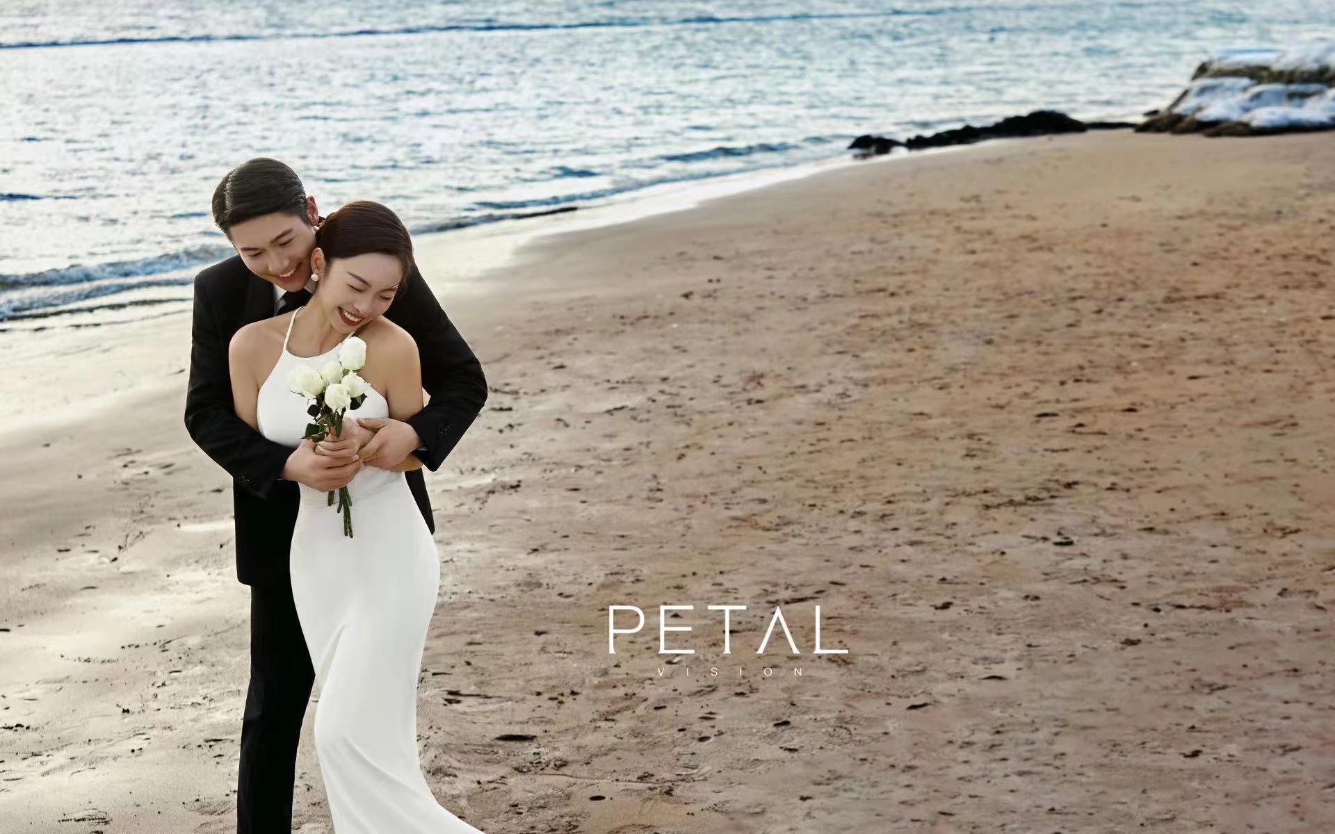 花瓣摄影•海边简约婚纱照