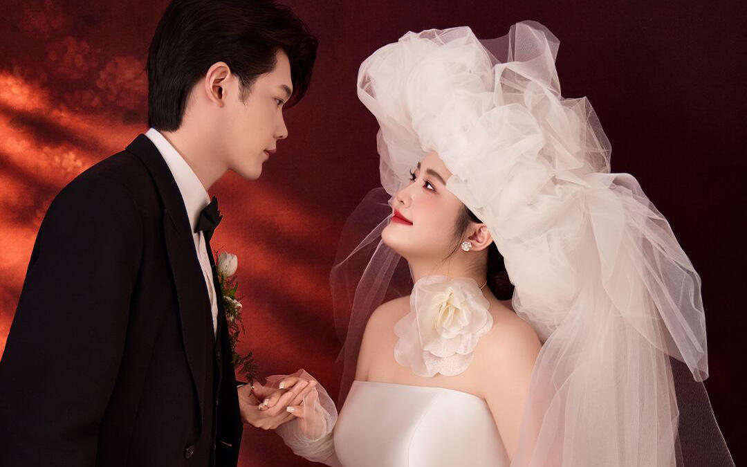 紅底婚紗｜微胖新娘的小圓滿 ??