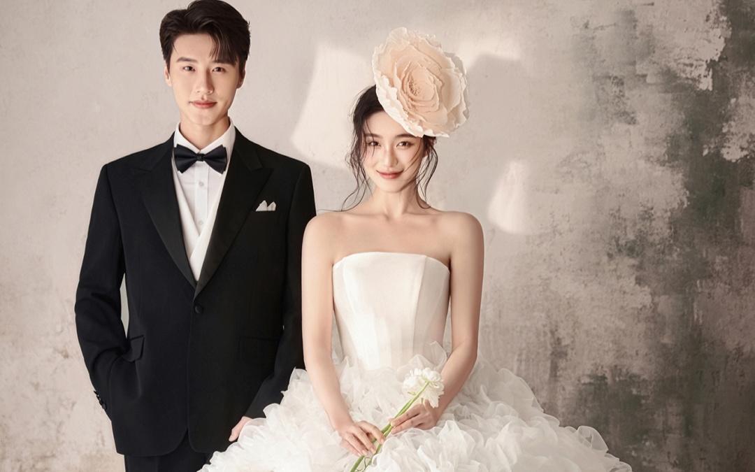 爱惨了我的极简光影婚纱照✨简直嘎嘎乱杀