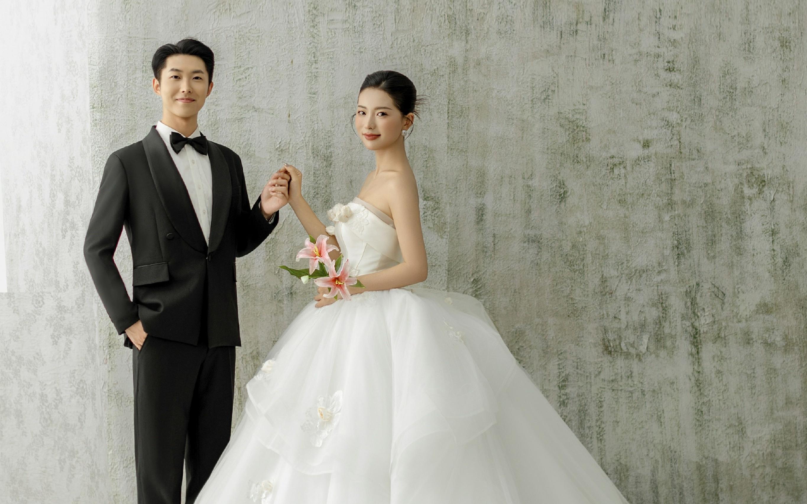 白紗銜柔，幸福感直接拉滿?