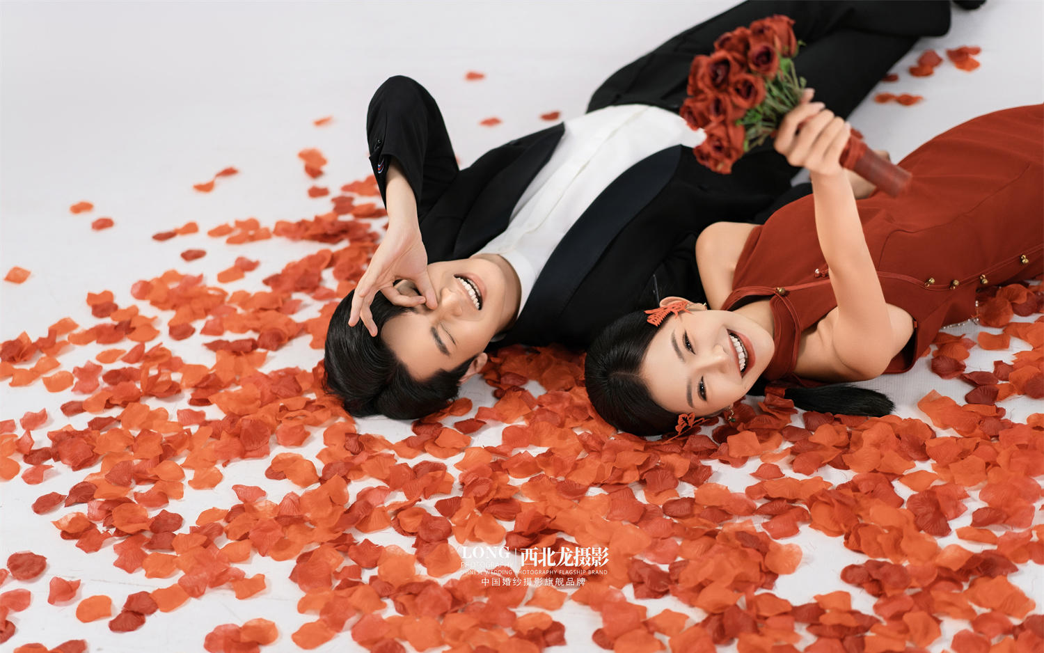 把喜嫁婚纱照拍成了画报❗小众的喜庆