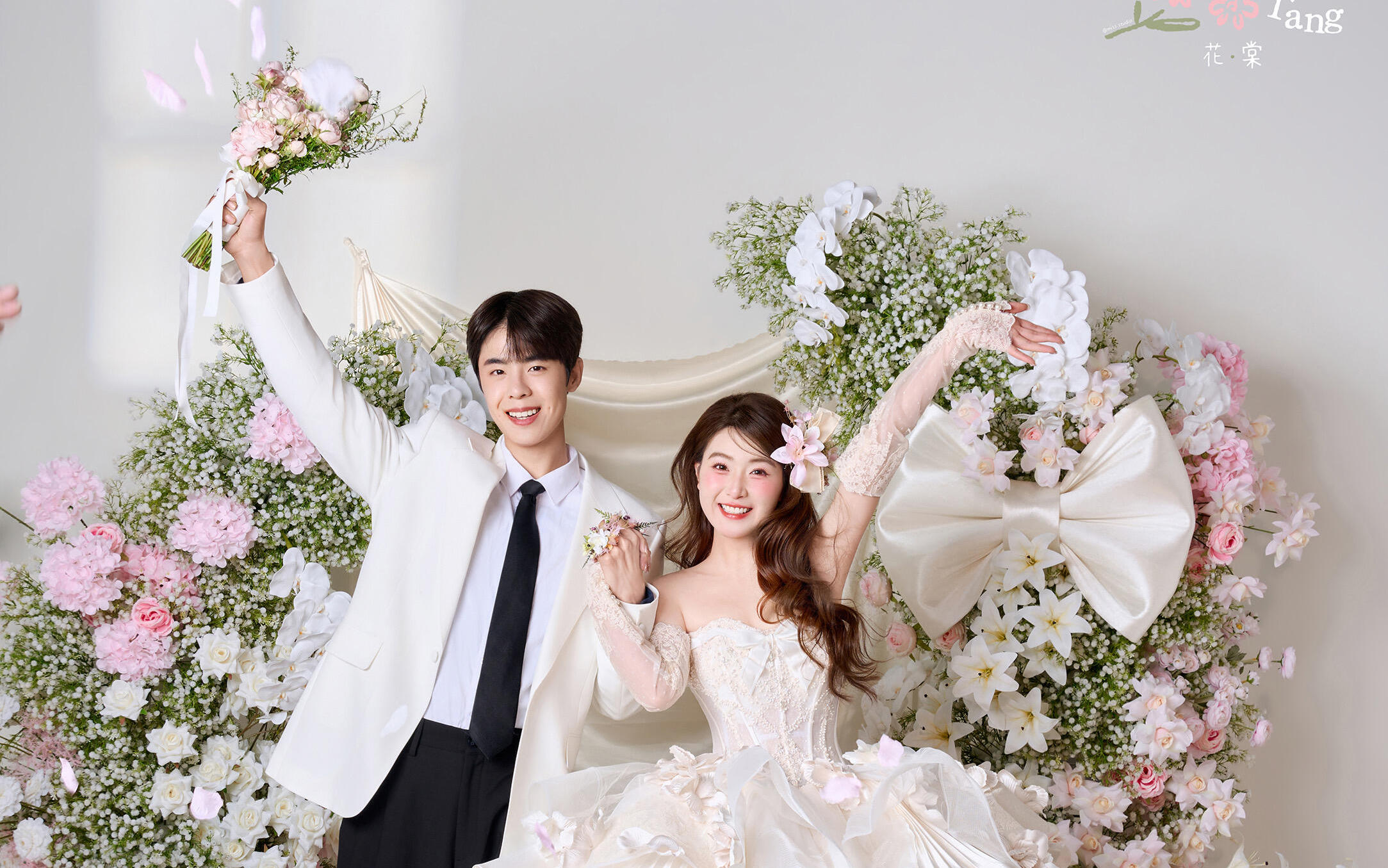 ??戳中審美?存一些春天和花花的拍照姿勢(shì)～