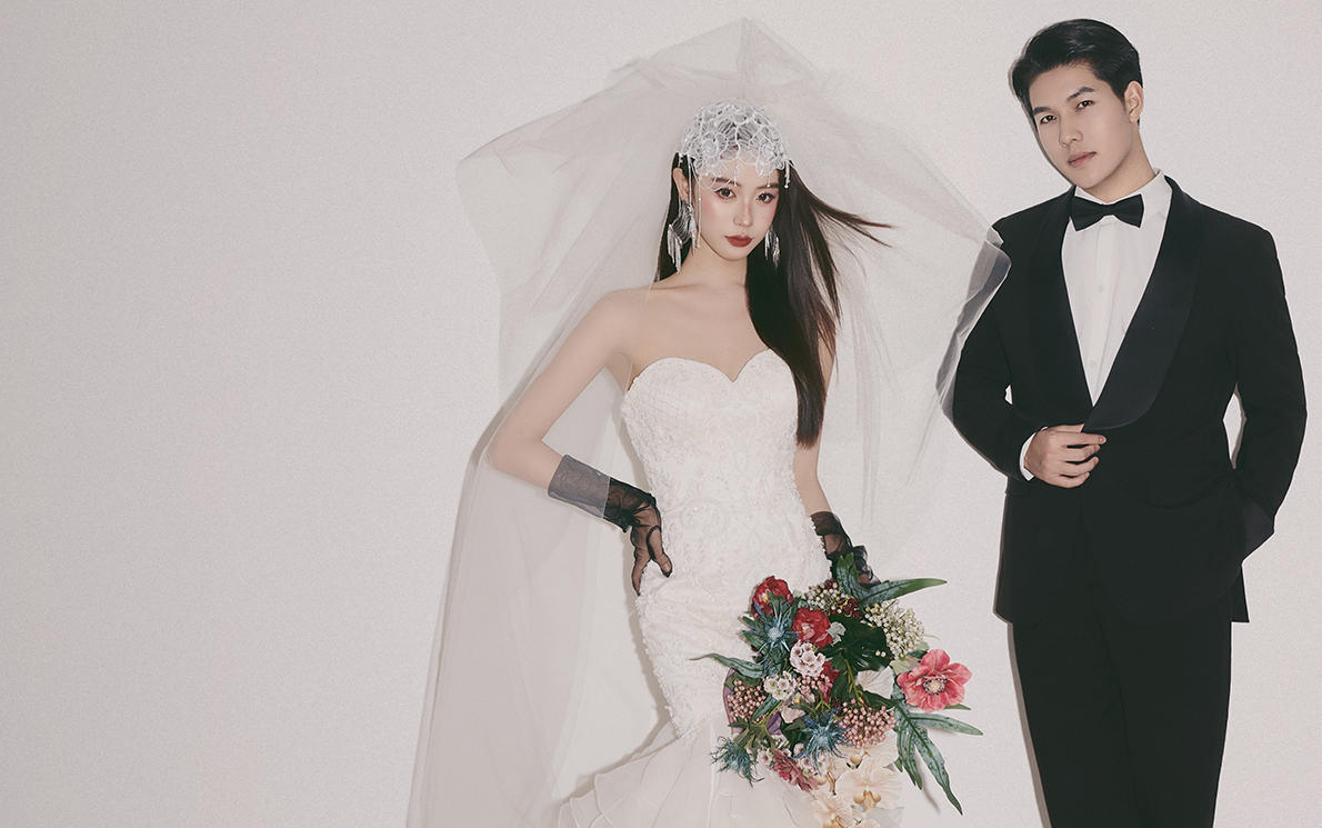 婚纱照拒绝流水线！把暗黑风和高级感拿捏得死死的✨