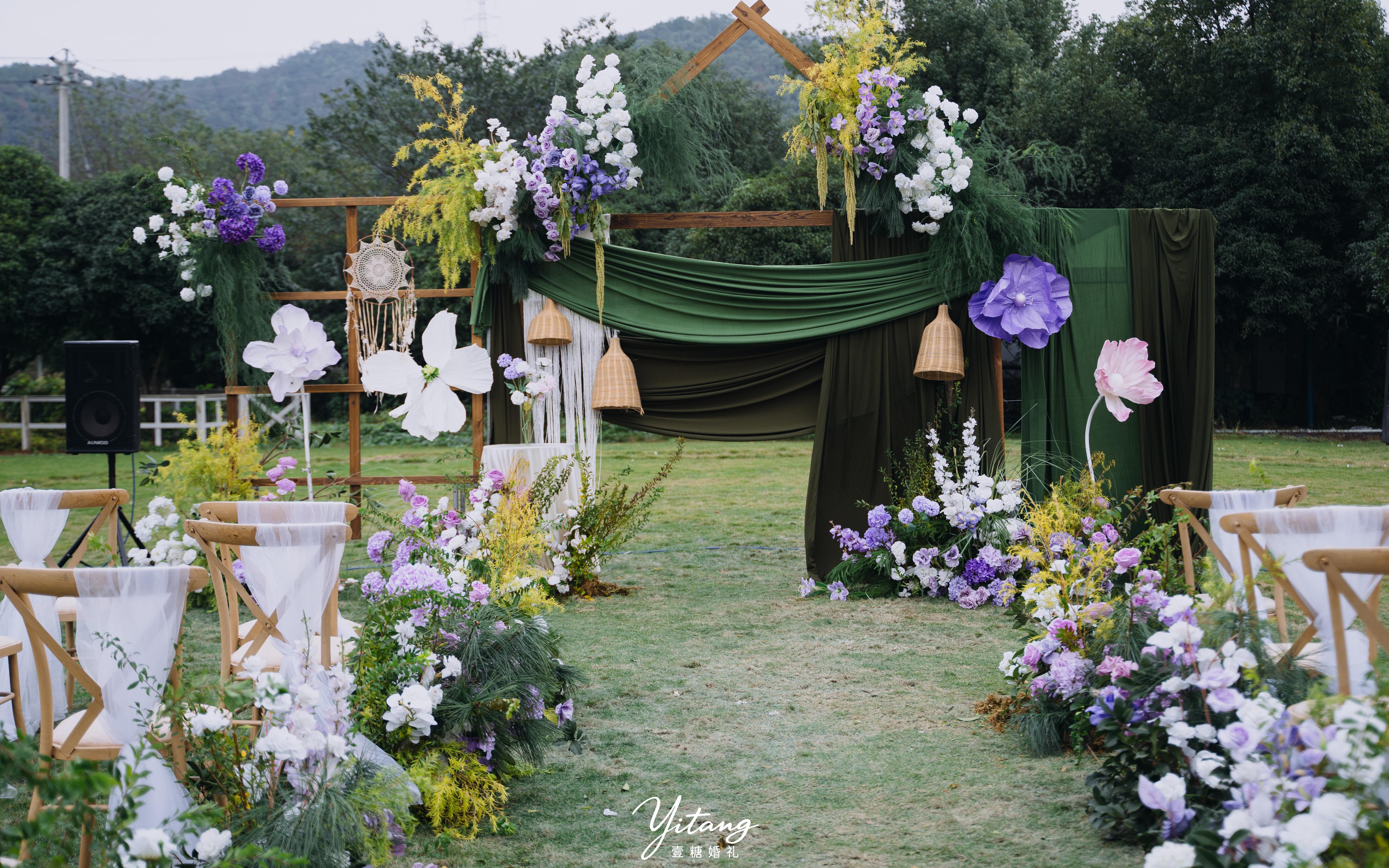 小清新户外木质婚礼