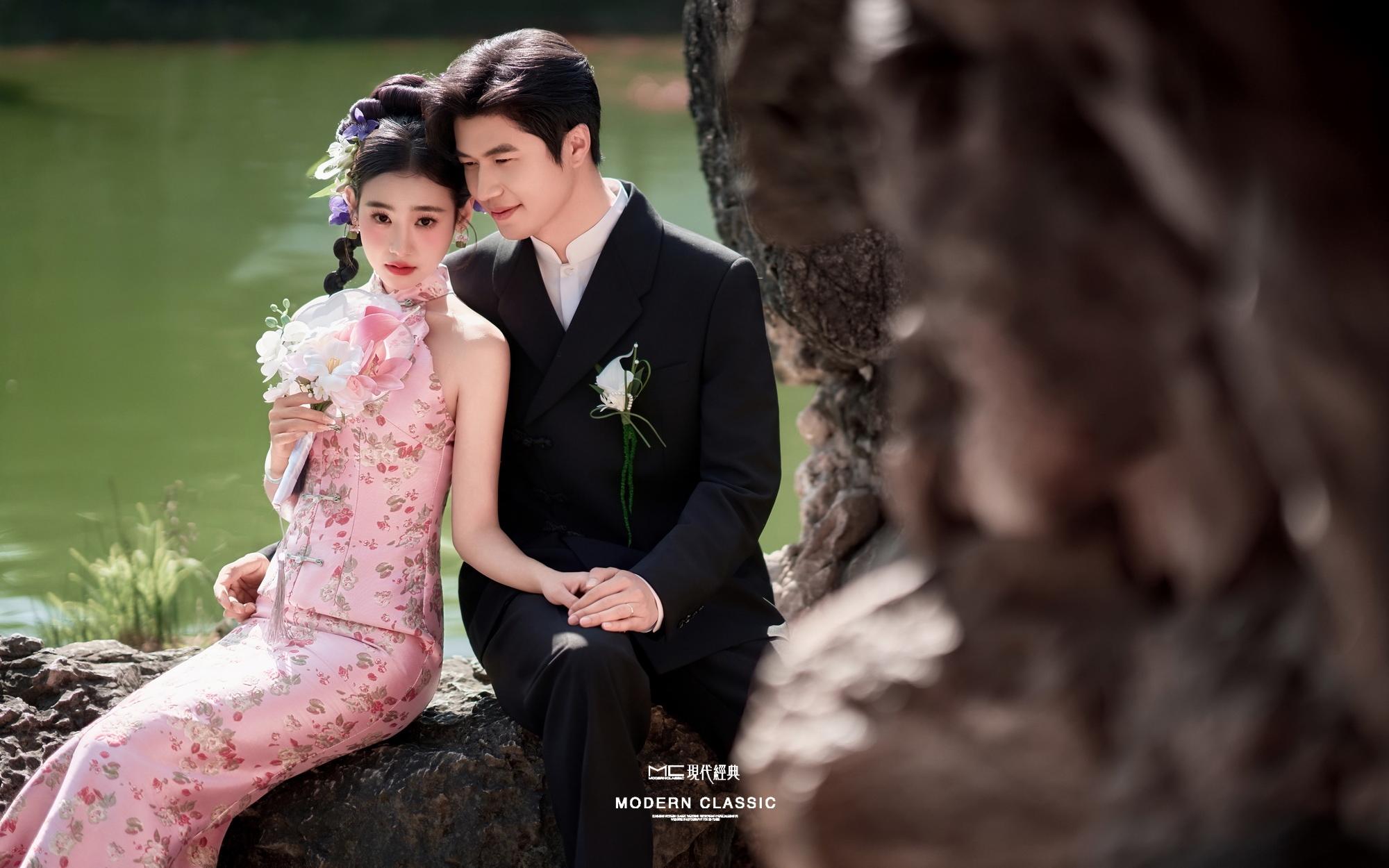 拍到了超有韵味的旗袍园林婚纱照，美晕了！