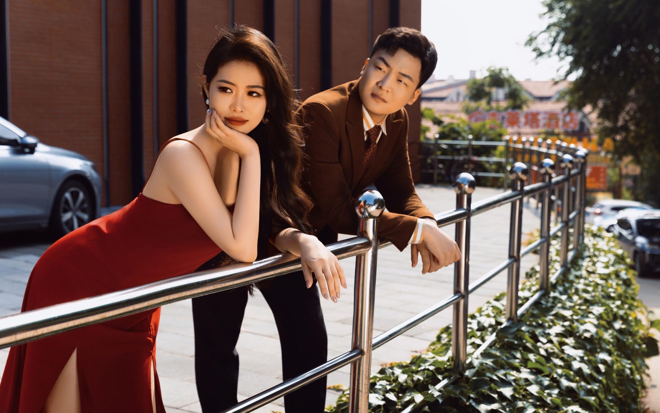 李先生&刘女士12月2日港风婚纱照客片分享