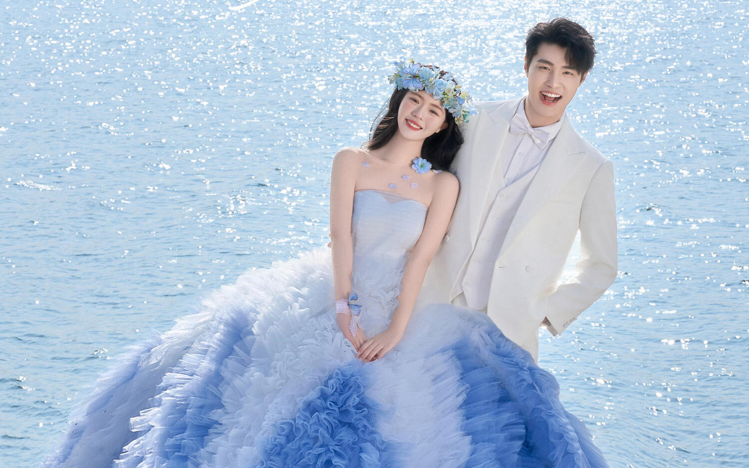 氛圍感的神??拍到了在逃公主的海邊婚紗照