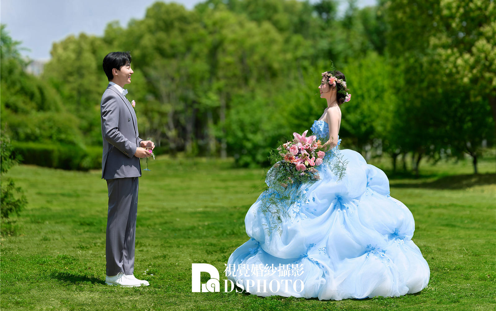 美到犯规！这组蓝色花神婚纱照氛围感直接拉满💙