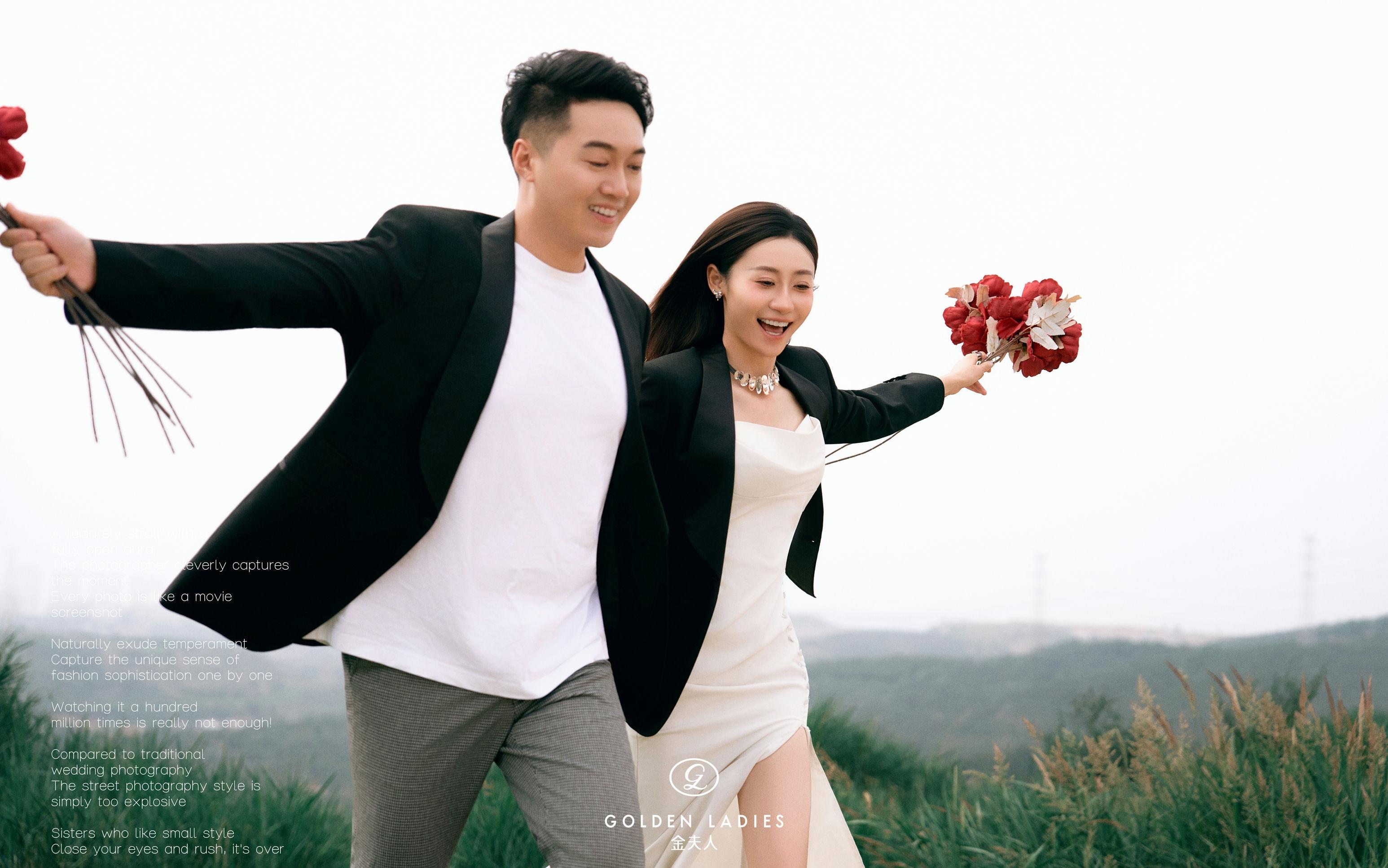 在山顶拍婚纱照是与平地不同的浪漫💕