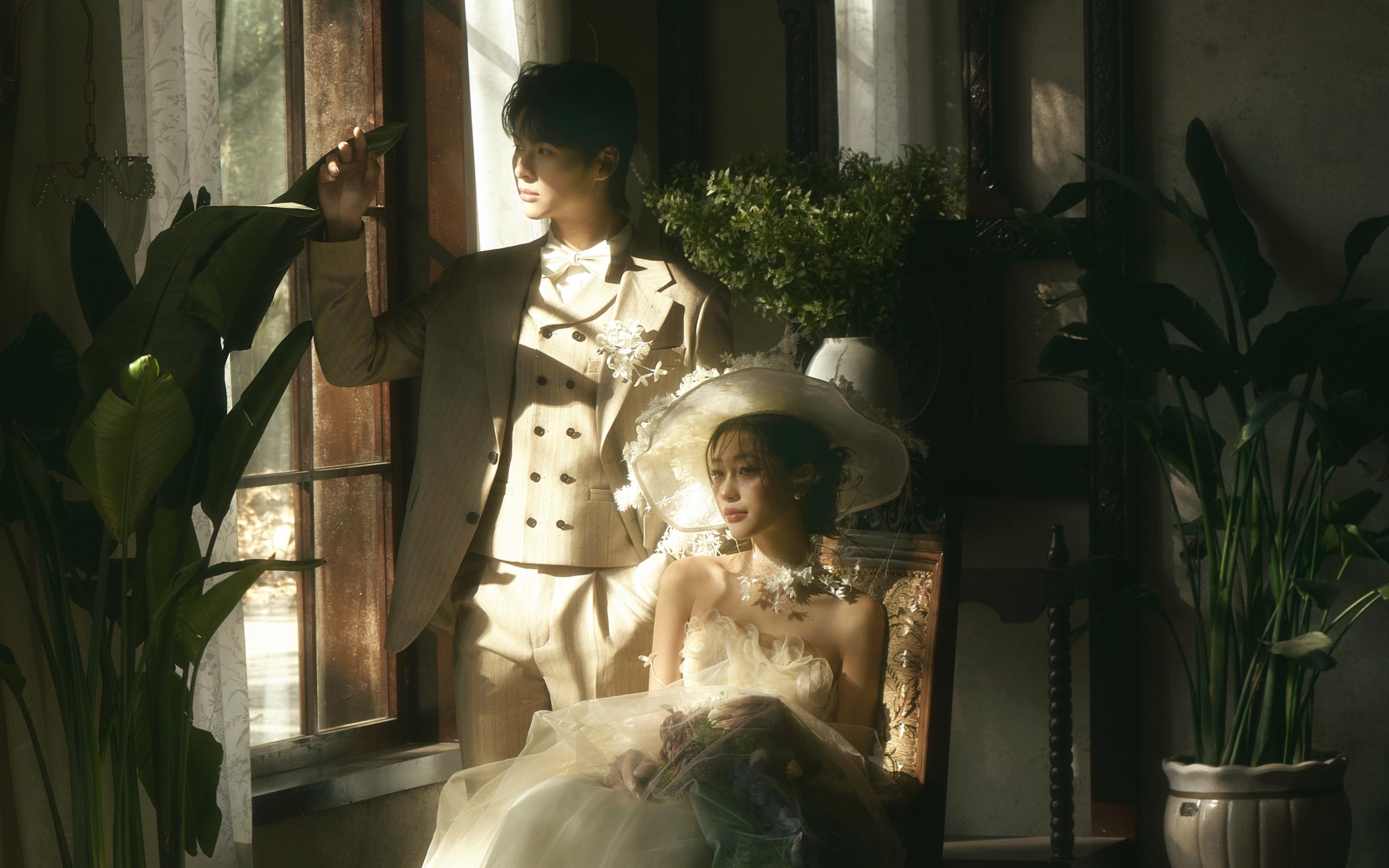 【卢浮梦境】完全抵抗不了法式婚纱照的魅力